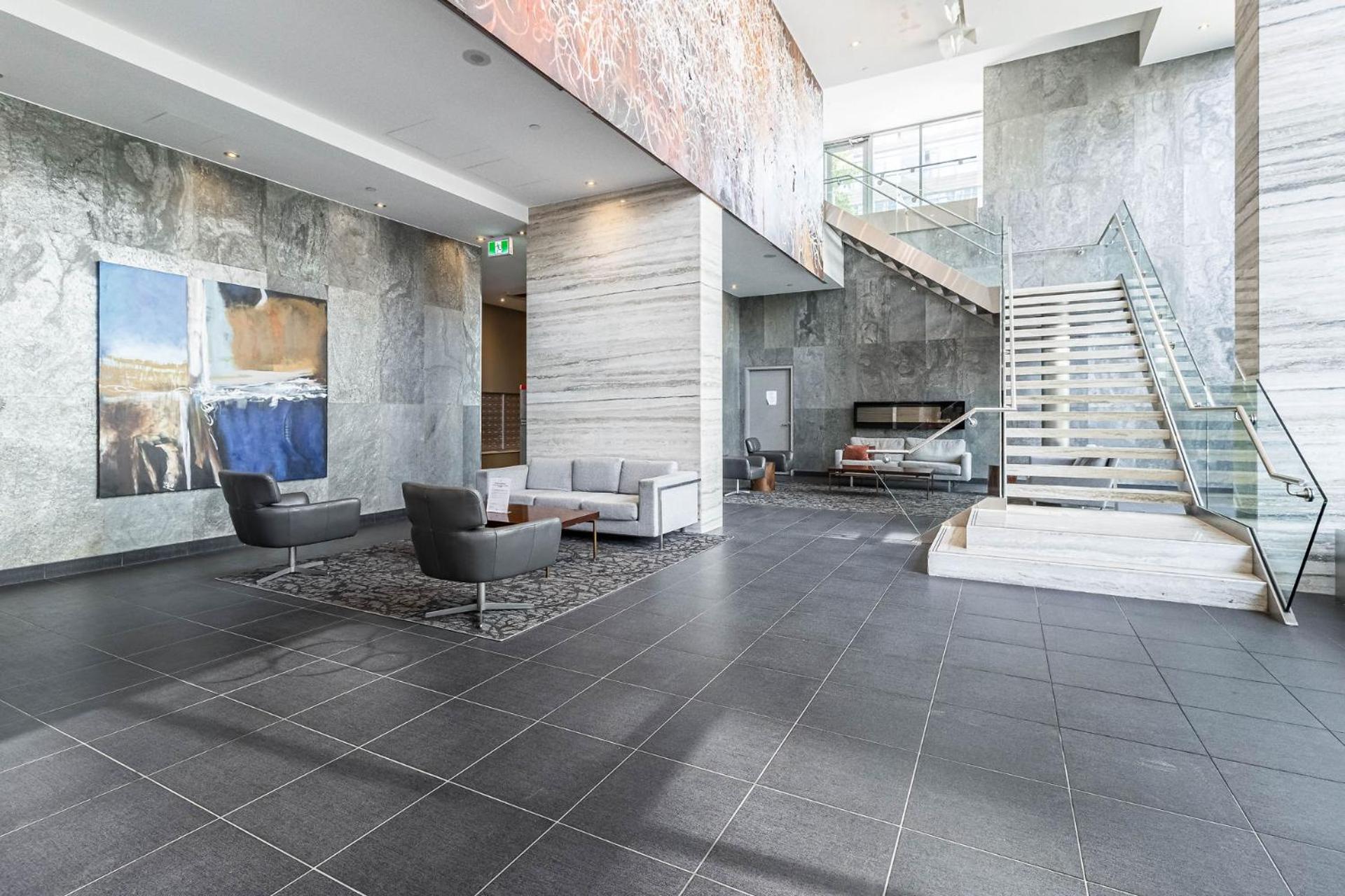Tranquil Apartment in Downtown Toronto