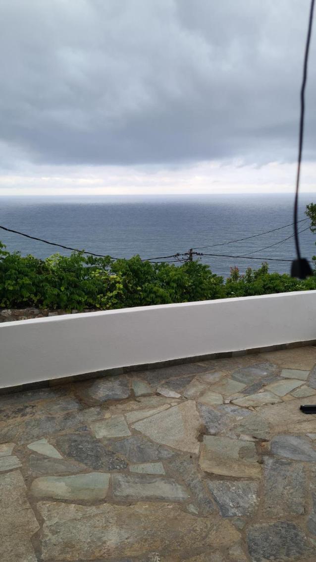 SUMMER HOUSE IN SKYROS ISLAND view 3