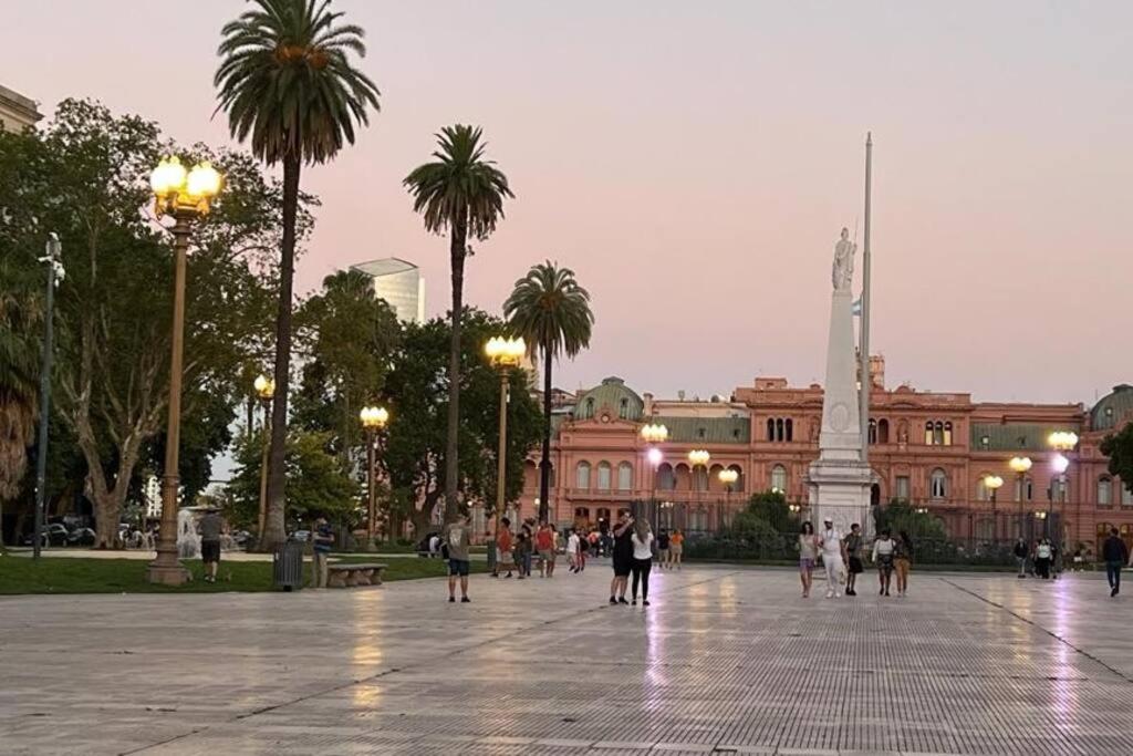 Downtown Buenos Aires. THE POINT
