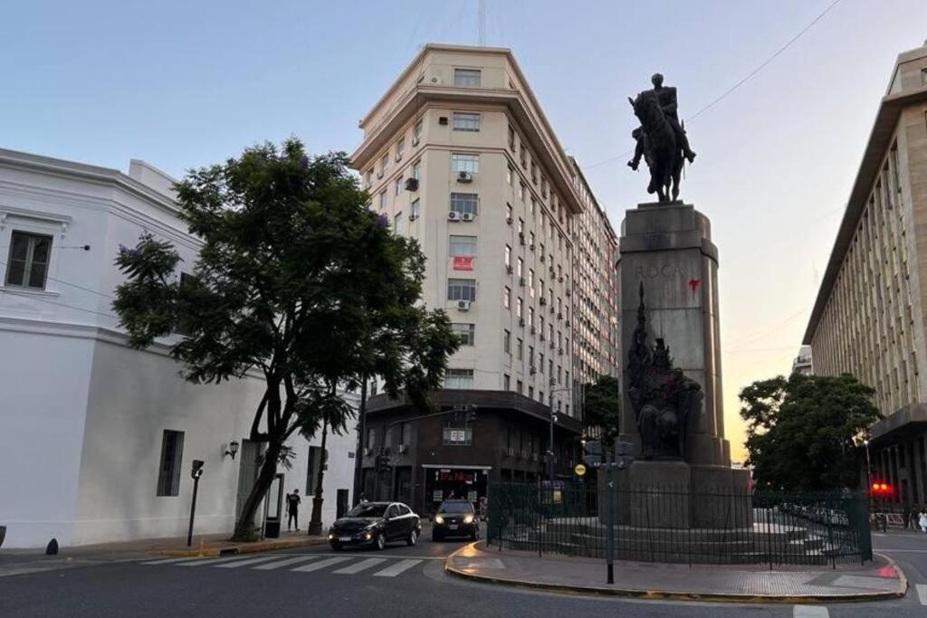 Downtown Buenos Aires. THE POINT