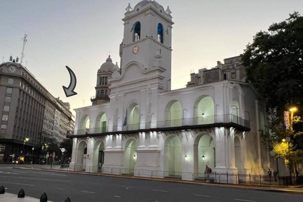 Downtown Buenos Aires. THE POINT