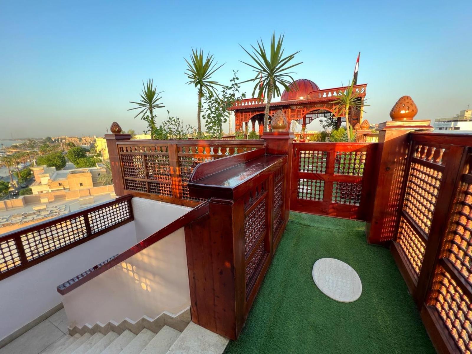 Arabesque Dome Roof Gardens