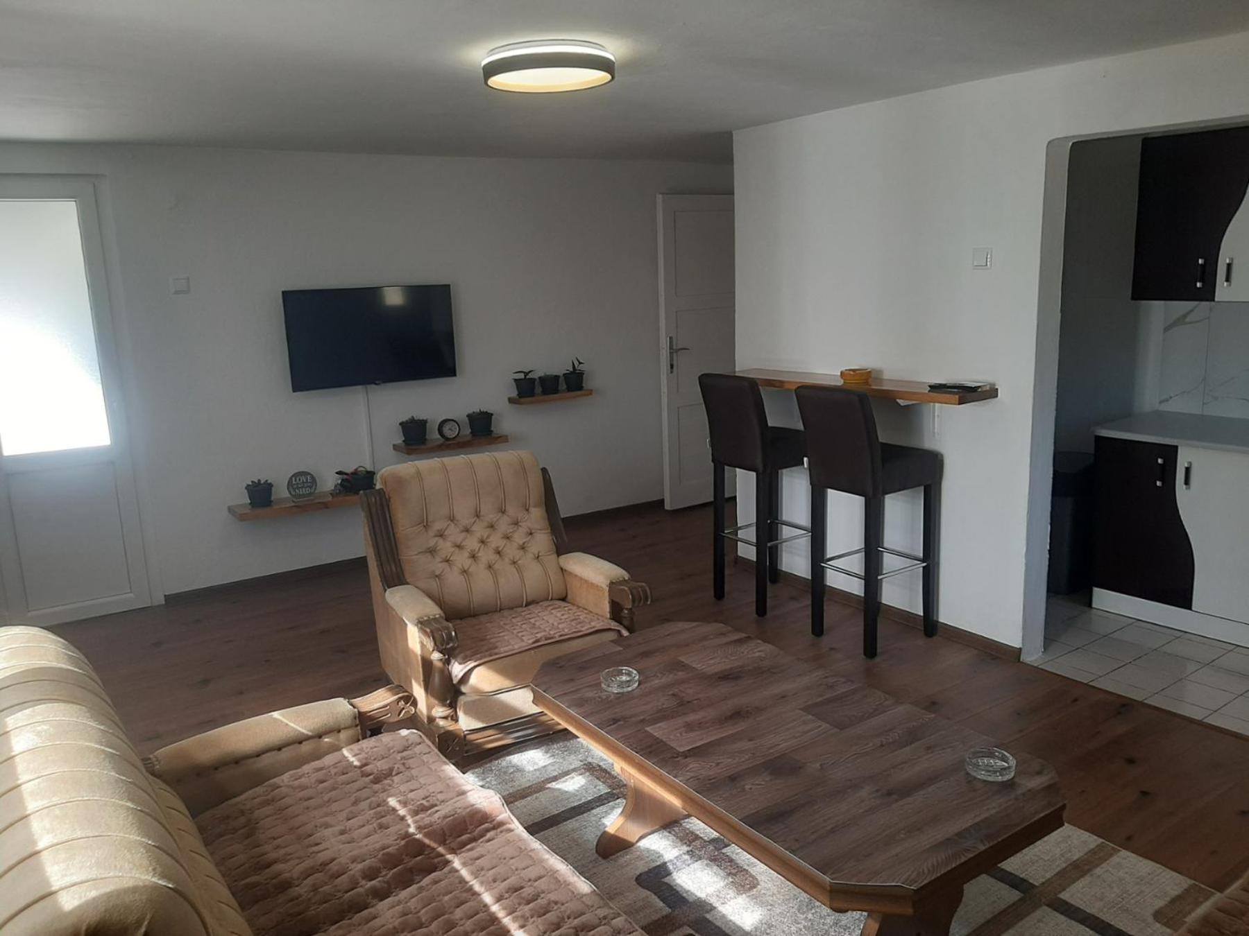 Hasan's apartment - holiday house - vikendica - kuća za odmor - apartman