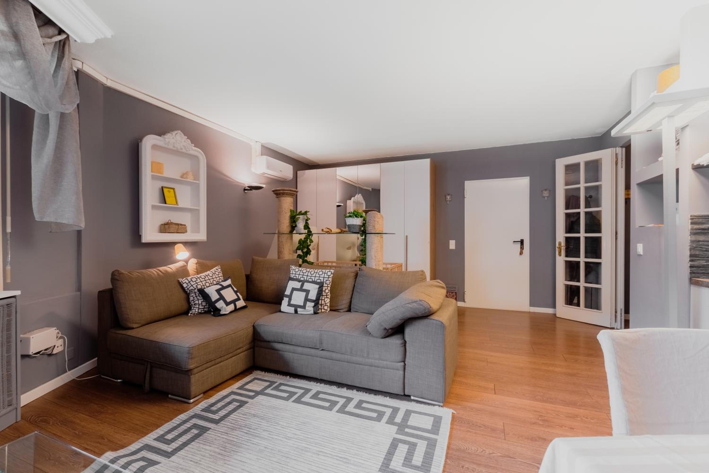 Lake Apartment 3
