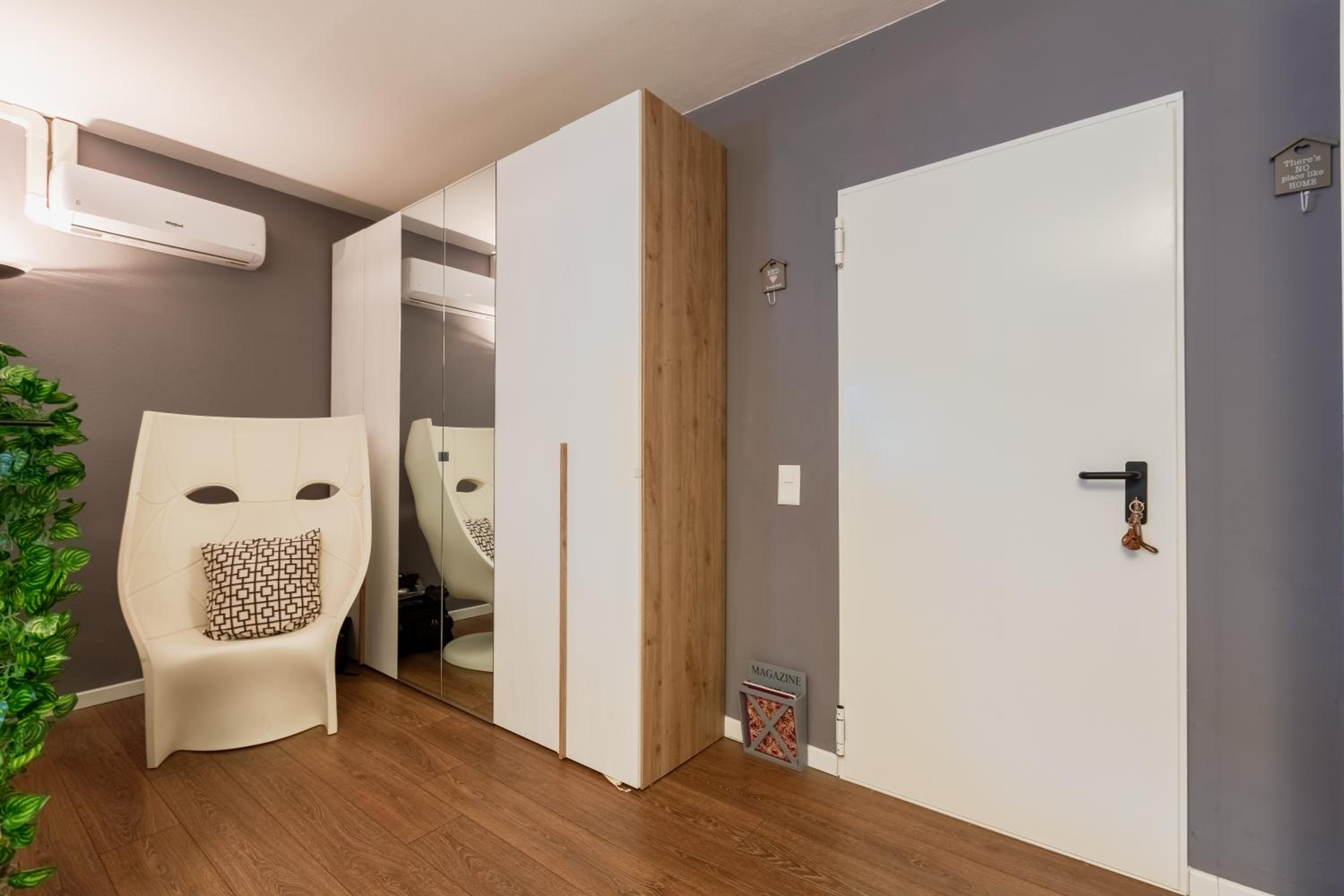 Lake Apartment 3