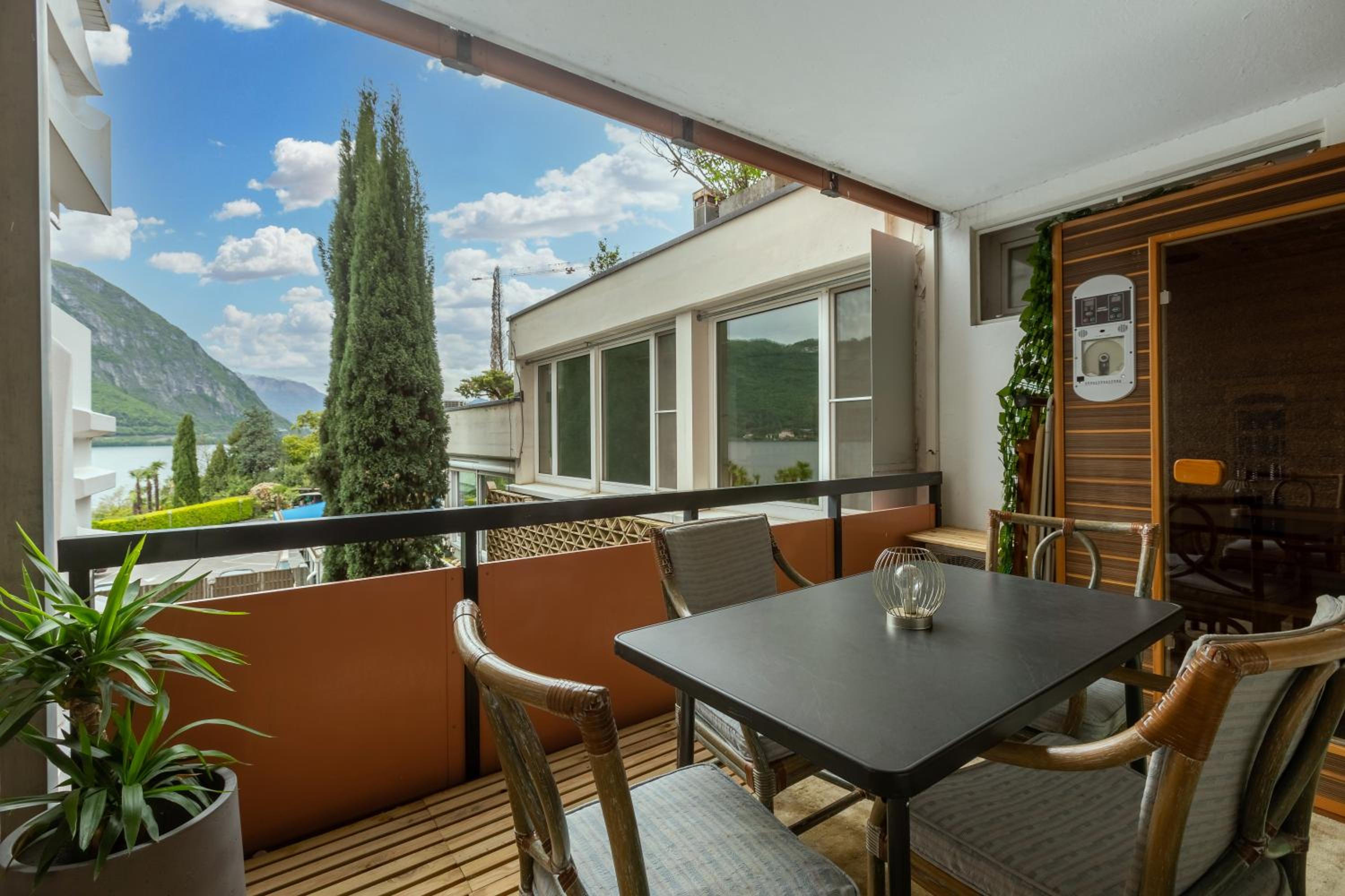 Lake Apartment 3