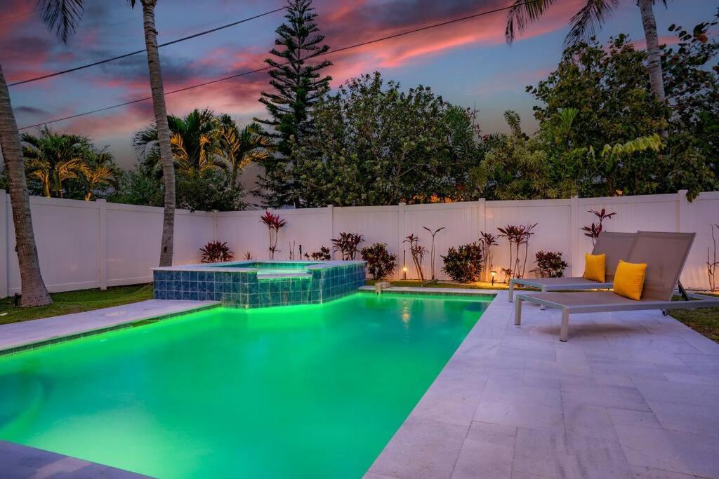Less Than Two Hours to World Cup Games, Pool, Hot Tub view 5