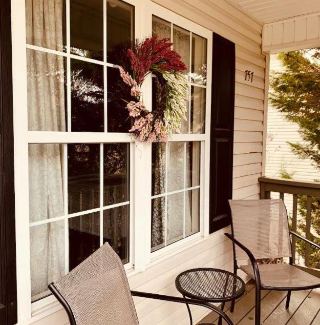 Zeek's Retreat view 3