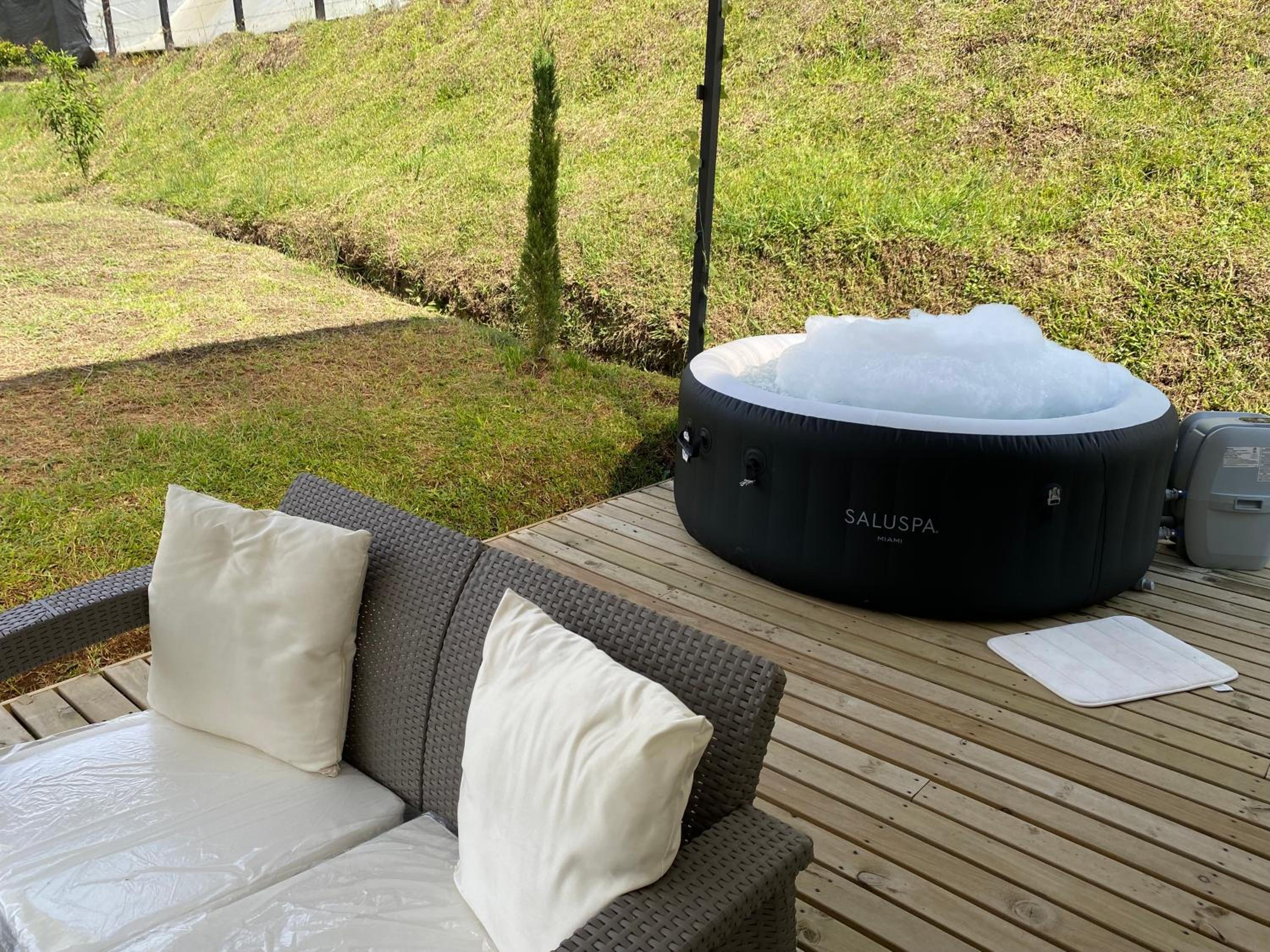 Casa campestre descanso relajación jacuzzi BBQ amplias zonas verdes