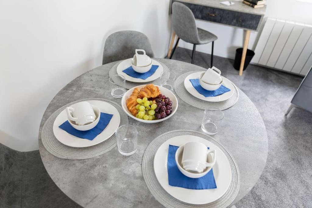 Immaculate Ground Floor Flat - Families