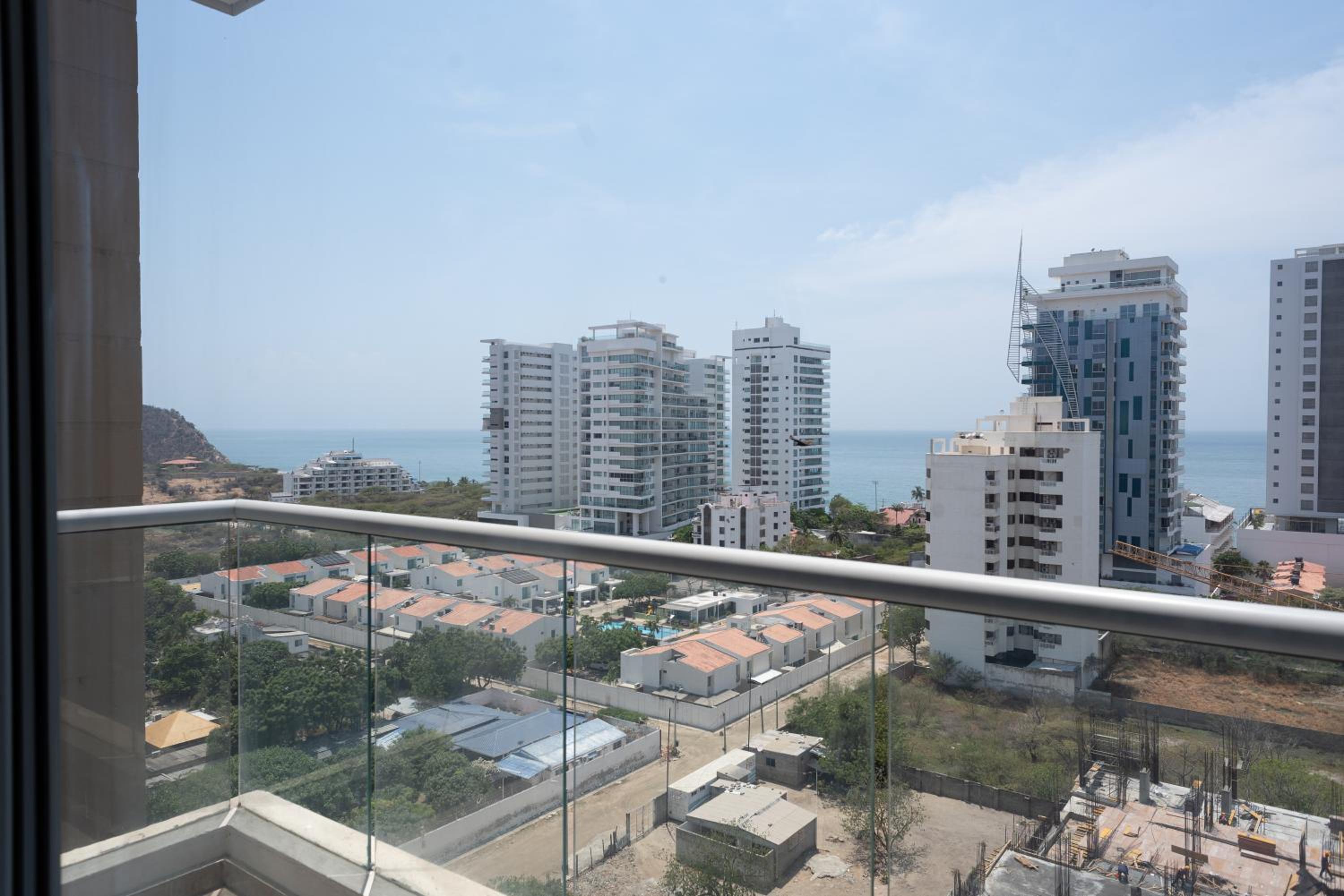 Modernos y Cómodos Apartamentos en Playa Salguero