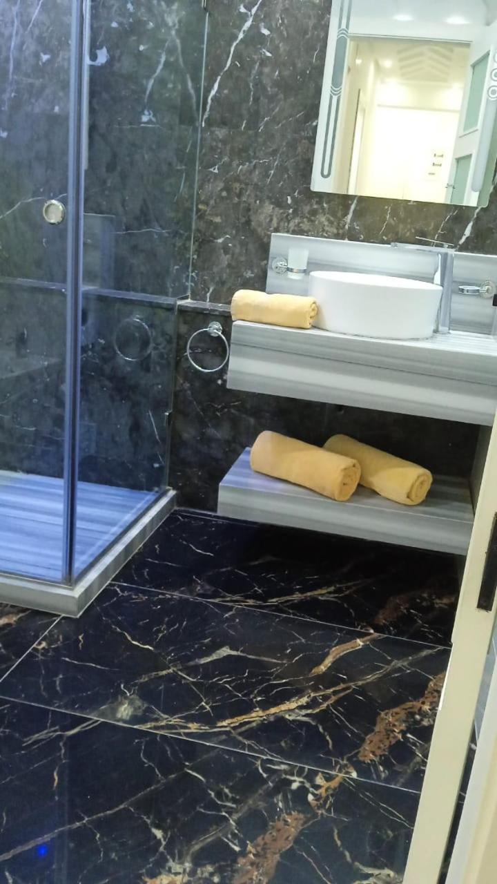 Beautiful apartament the beach marina 1