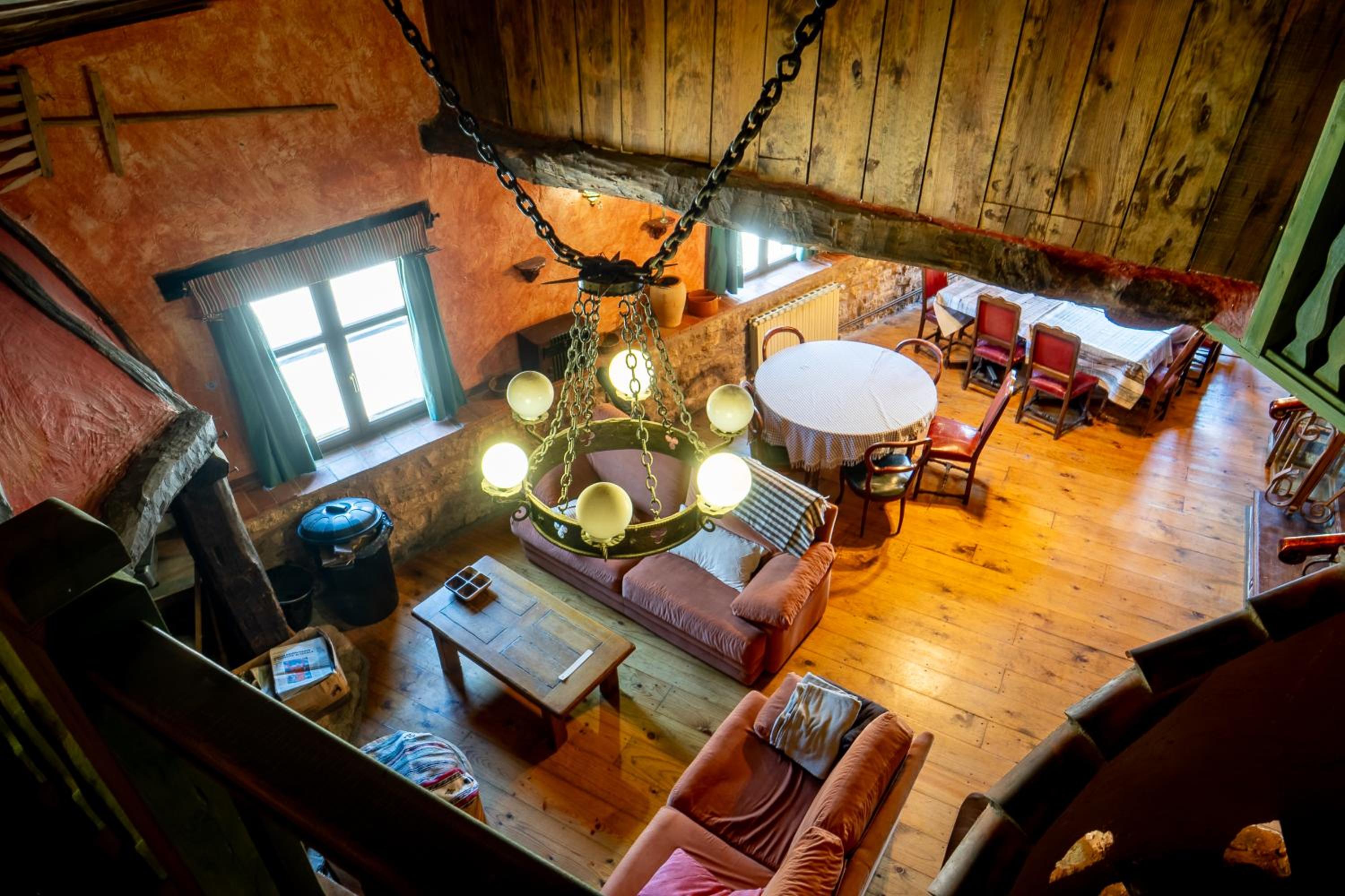 lounge