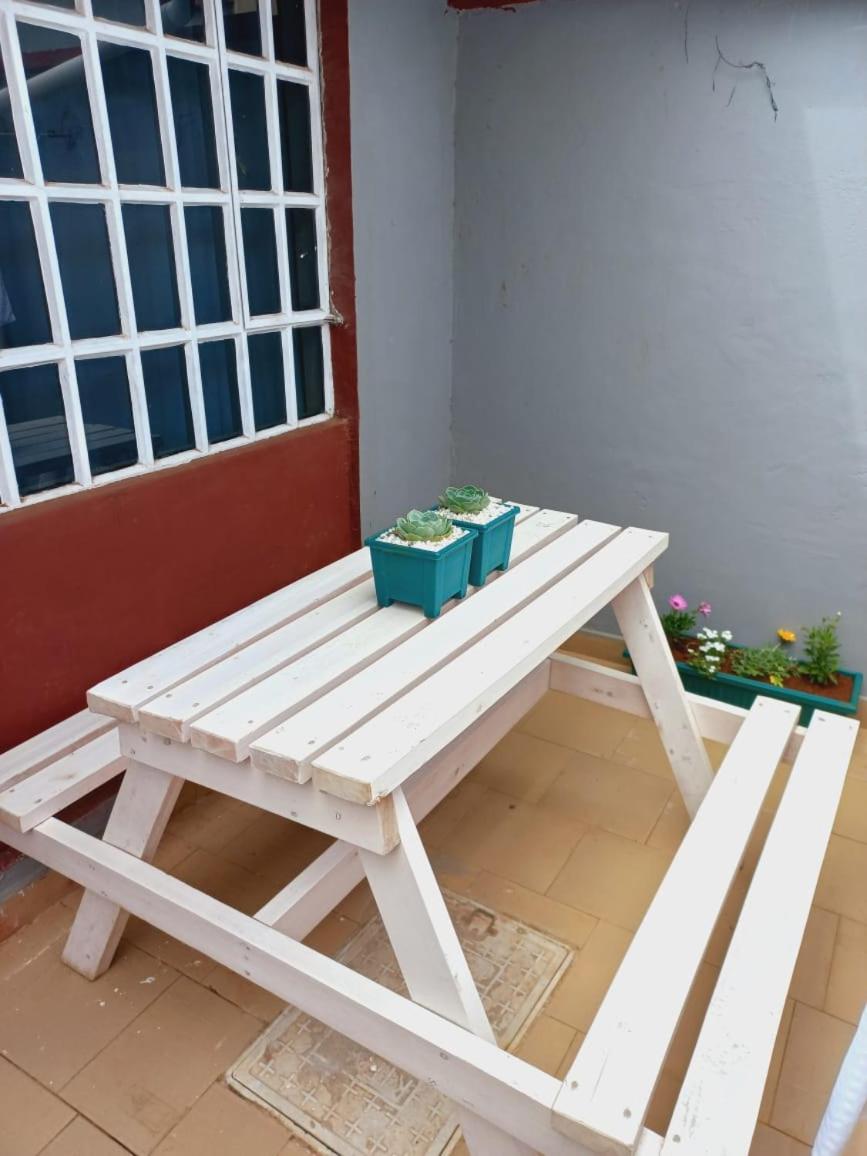Fully Furnished 2BR Eclectic Homestay near UOE view 5