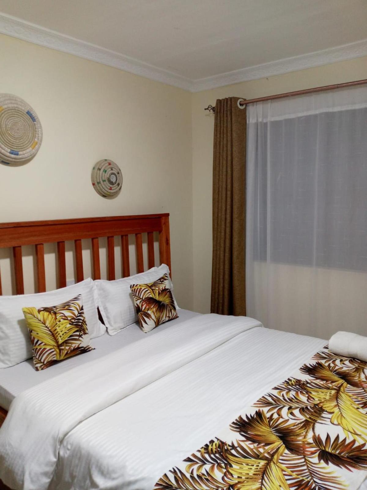 Fully Furnished 2BR Eclectic Homestay near UOE view 3