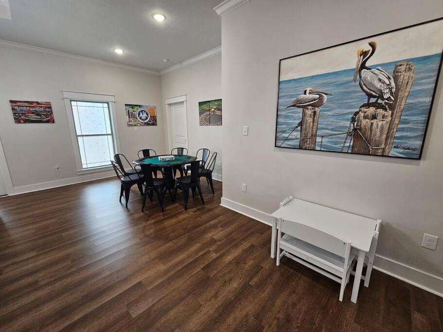 Louisiana 5BR Luxury Pool Retreat
