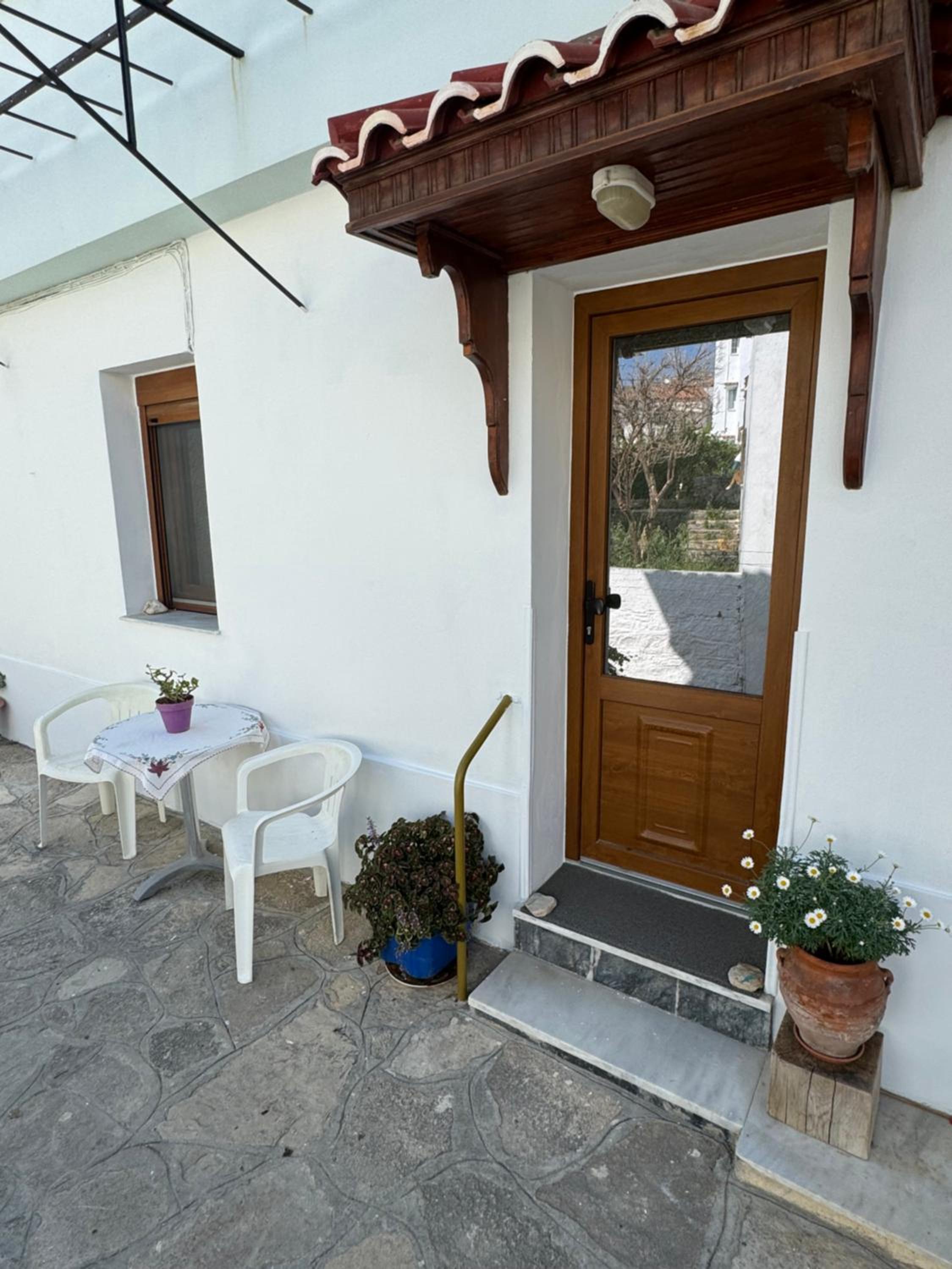 Miltiadis Apartments
