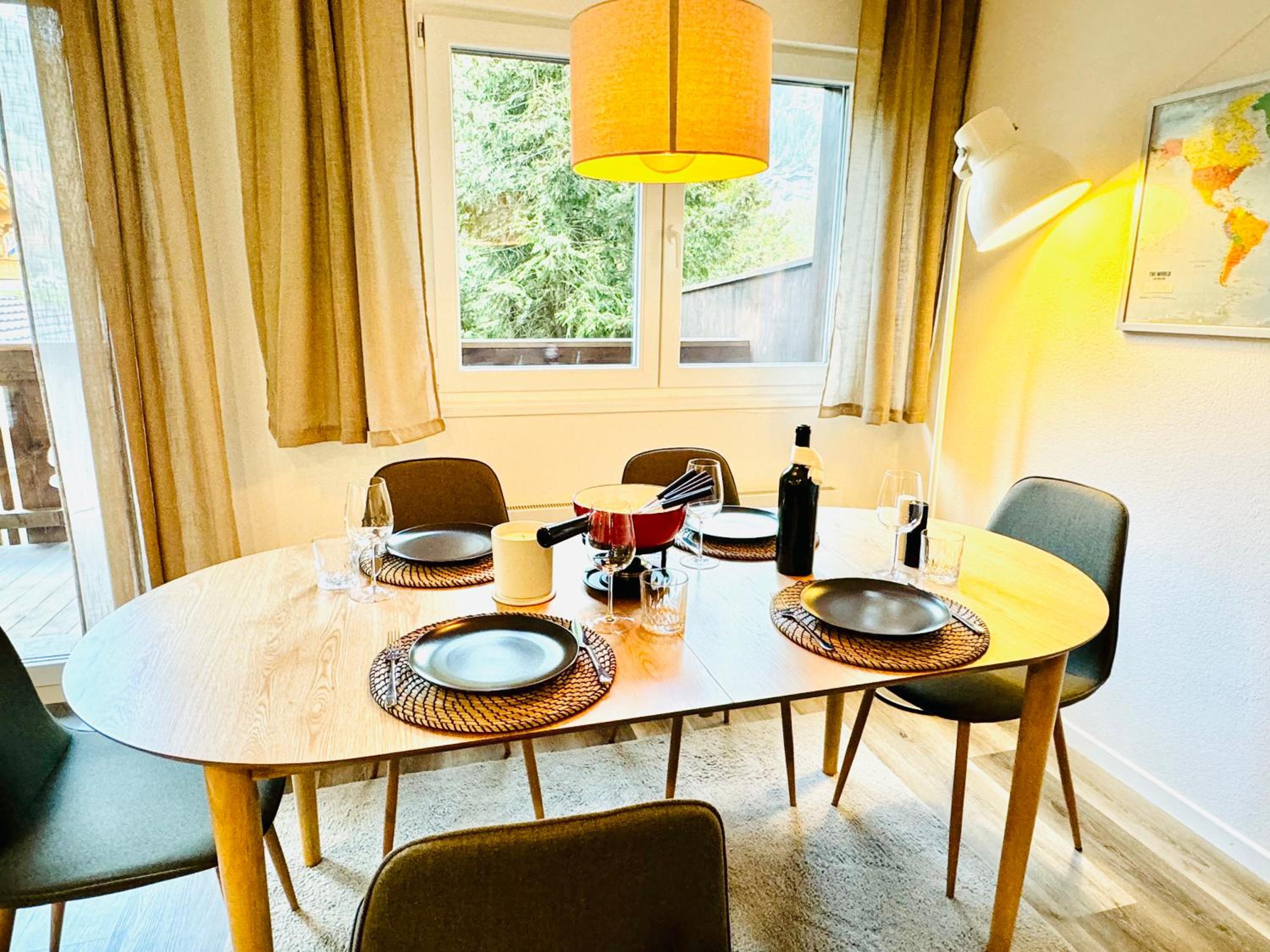 Bellevue & Classy Mountain View apartment