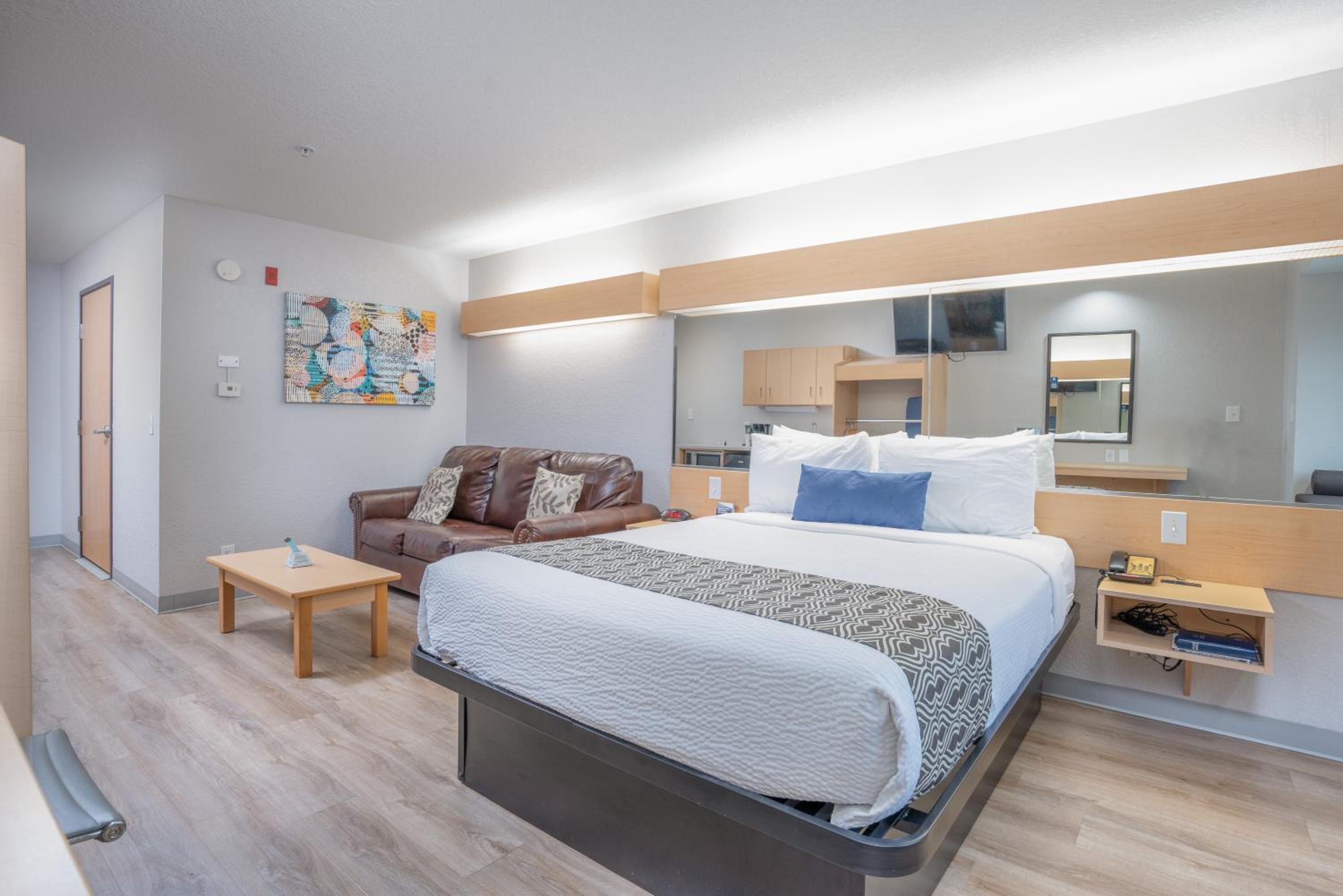 Microtel Inn Suites by Wyndham Albertville - Property Image 14