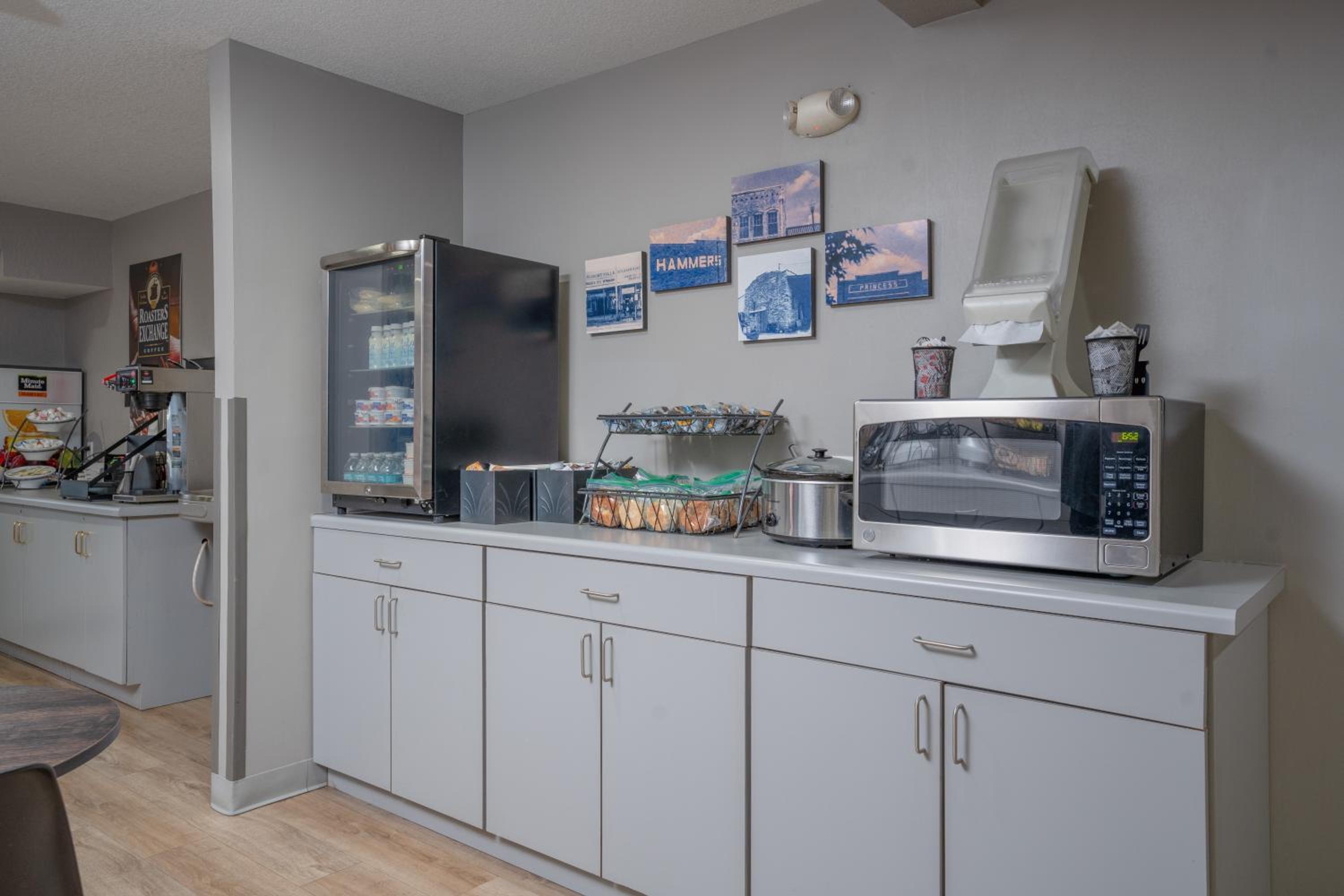 Microtel Inn Suites by Wyndham Albertville - Property Image 25