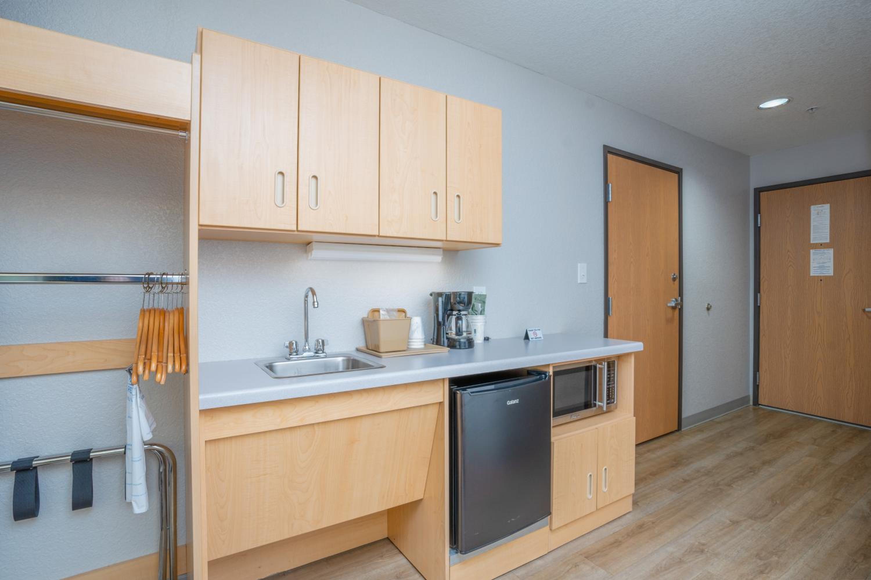 Microtel Inn Suites by Wyndham Albertville - Property Image 8
