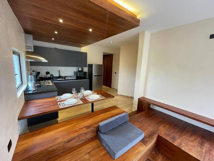 Básico y bonito departamento con jacuzzi privado