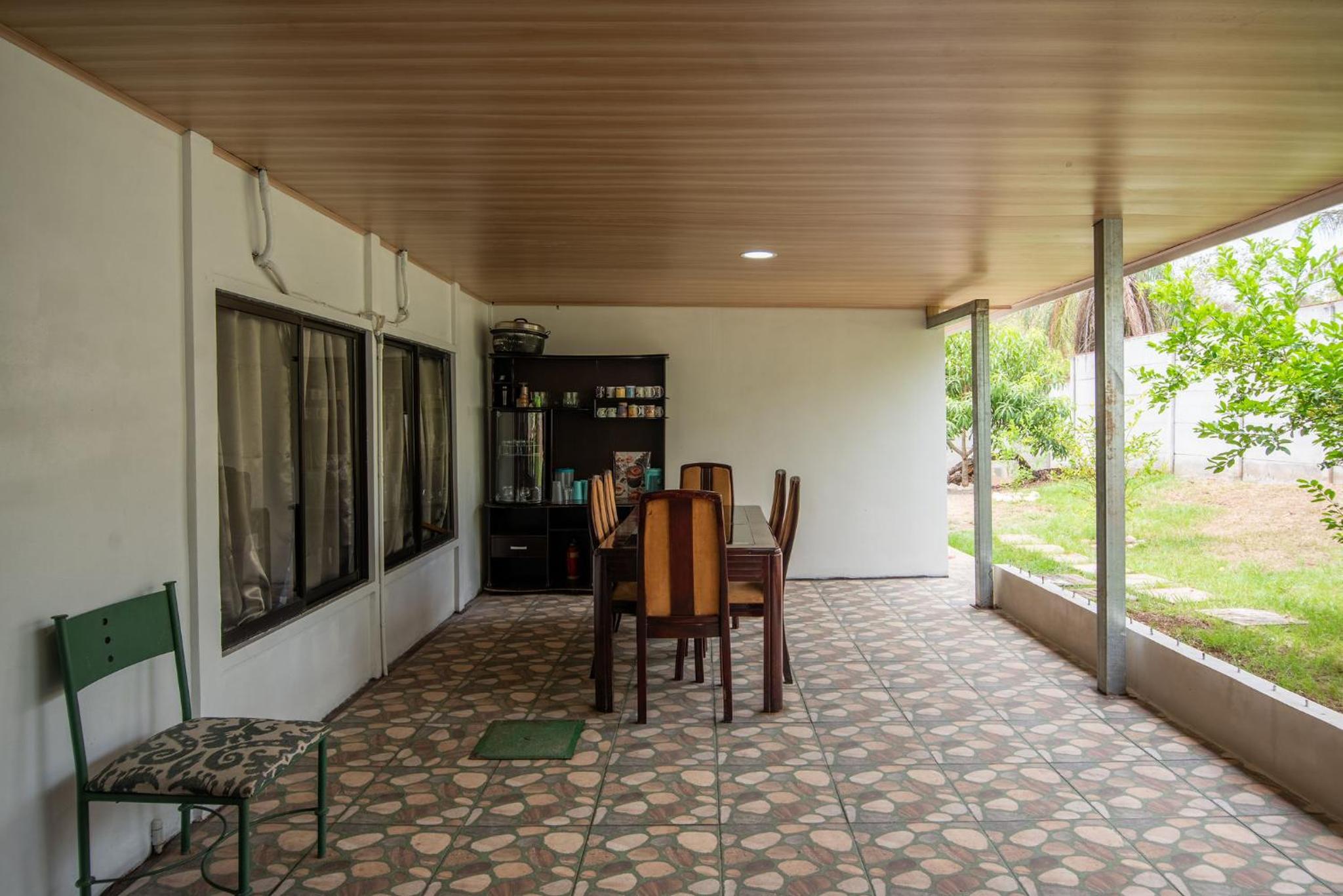 Casa equipada, piscina privada, rancho, 14 huéspedes