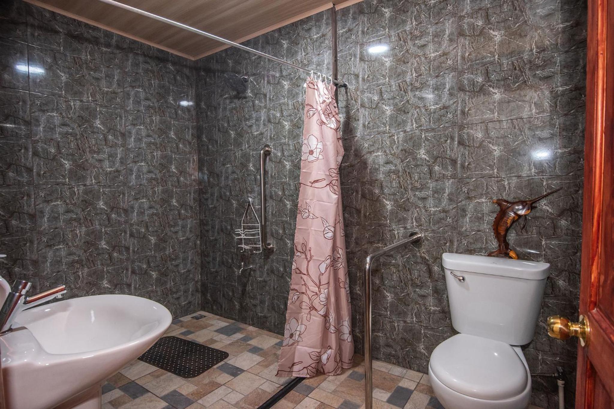 Casa equipada, piscina privada, rancho, 14 huéspedes