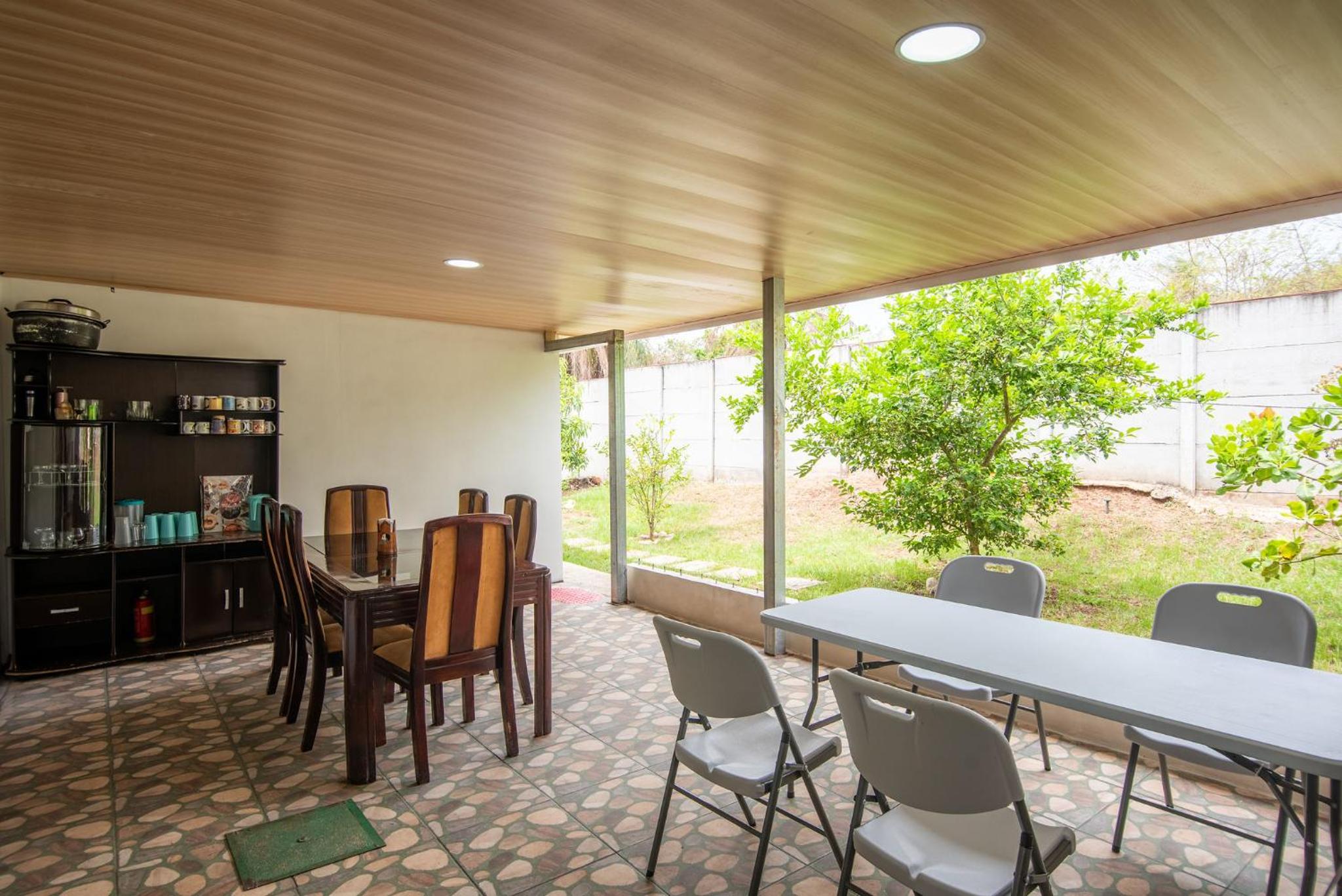 Casa equipada, piscina privada, rancho, 14 huéspedes