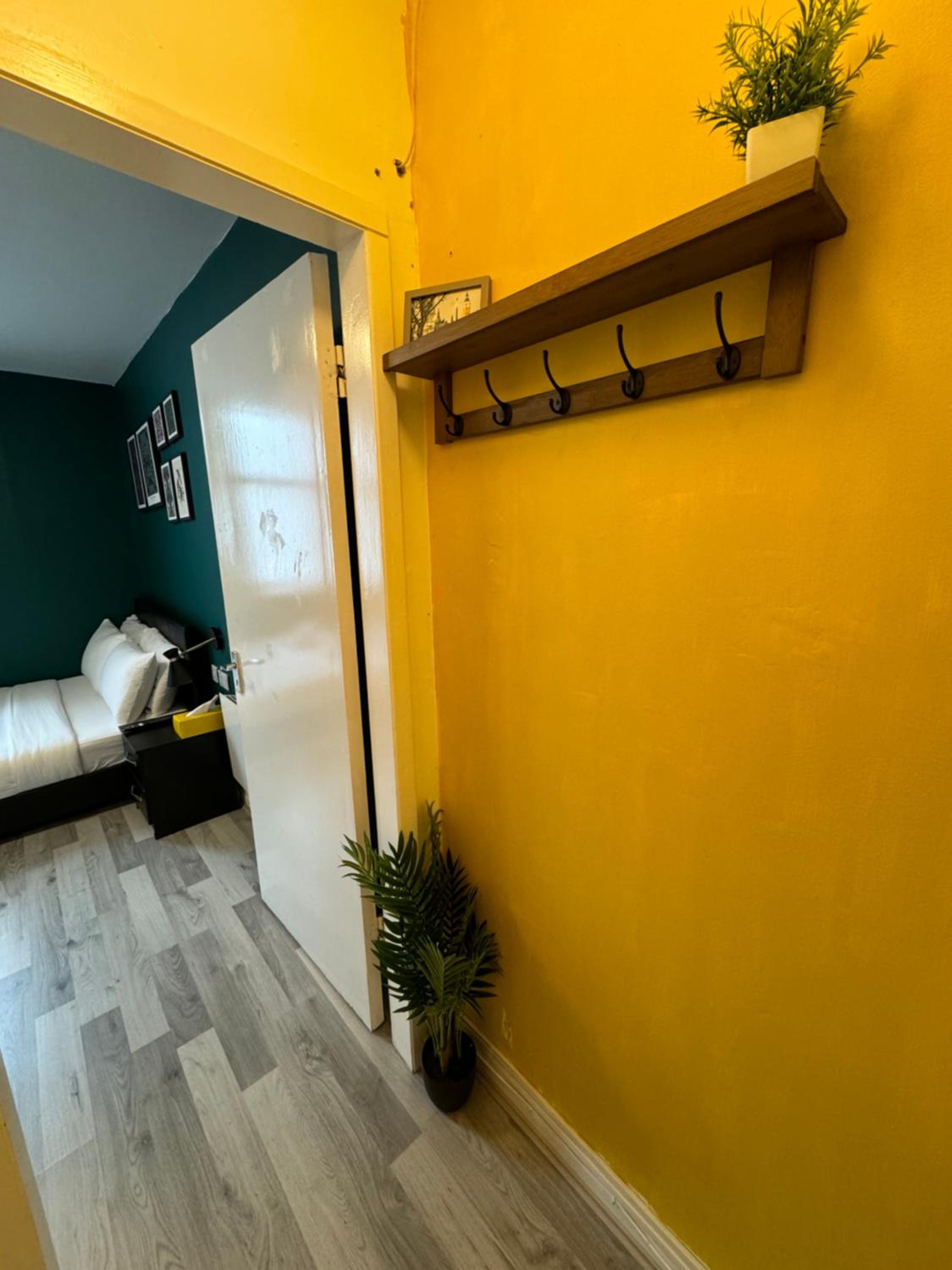 Unique Studio Flat in City 1110