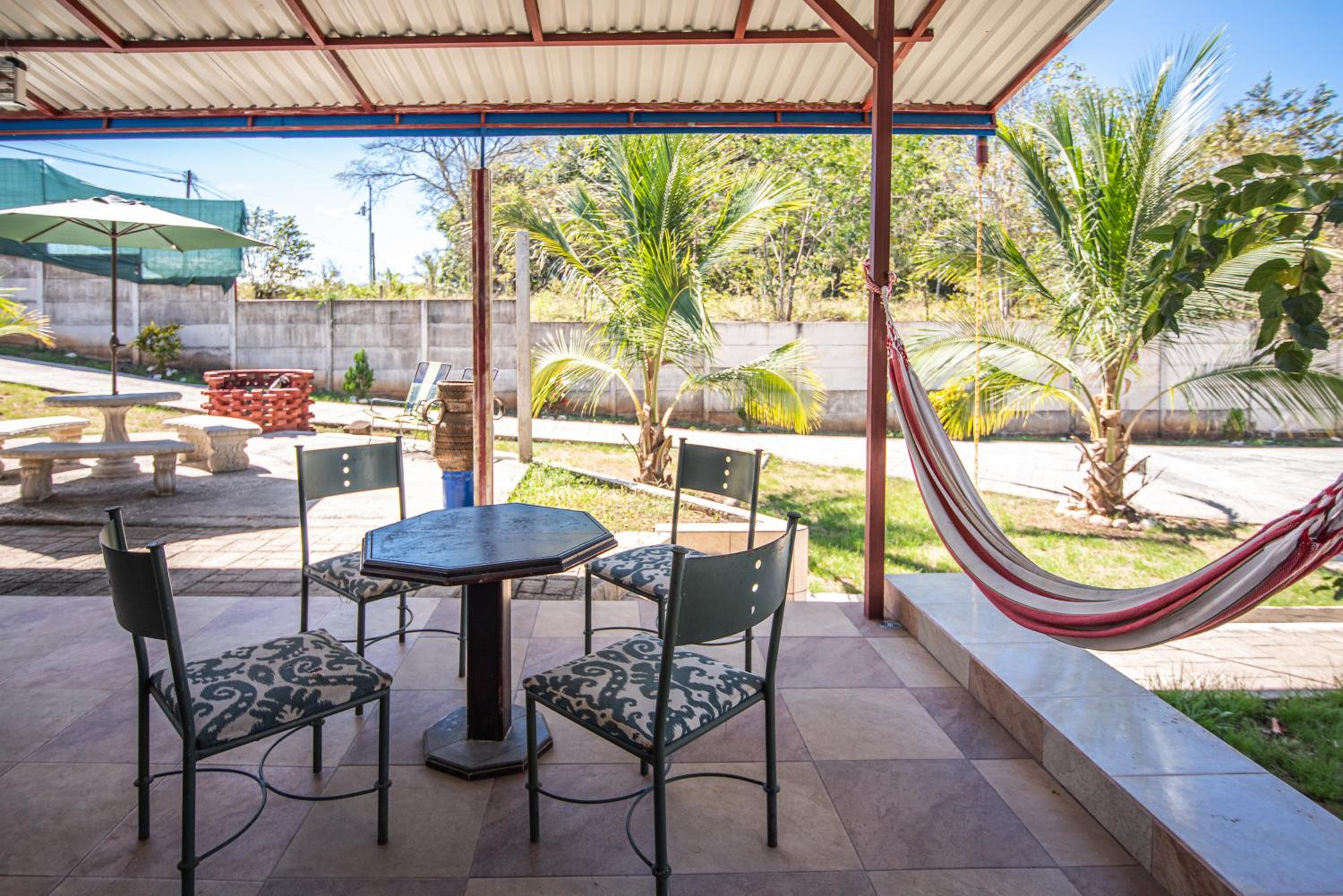 Casa equipada, piscina privada, rancho, 14 huéspedes