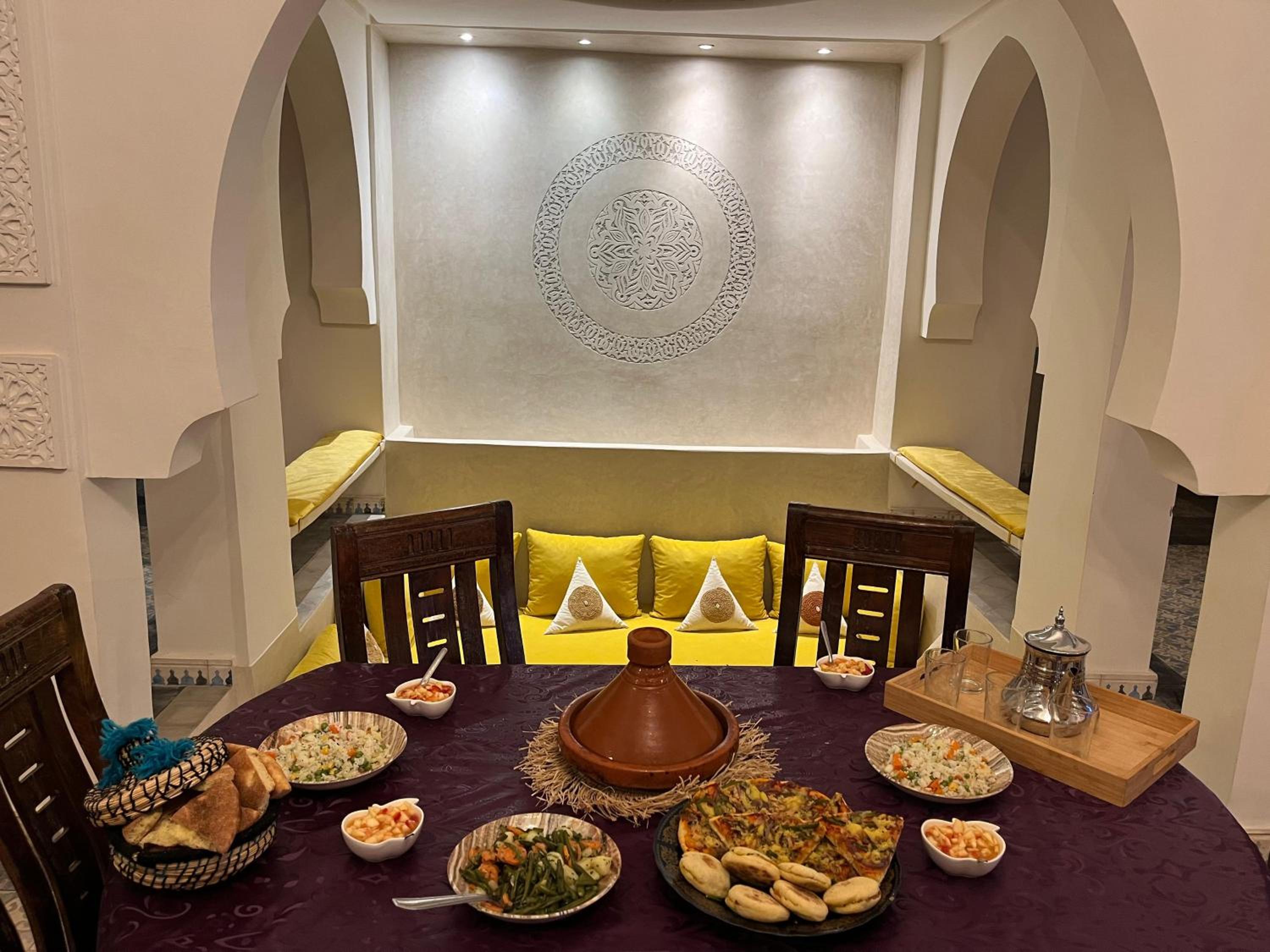 dining
