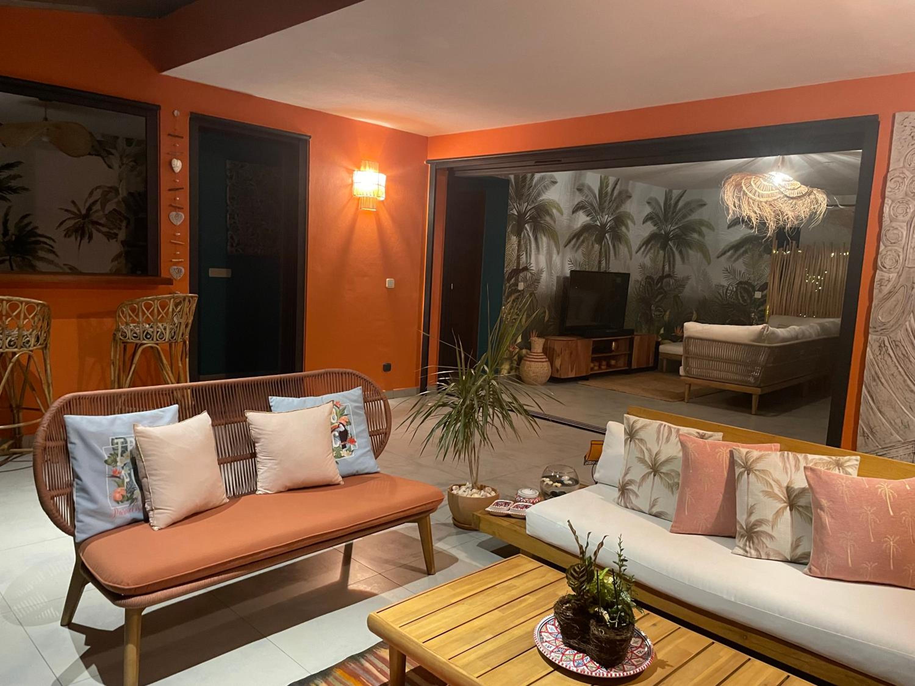 Villa Exotiqua Sunset