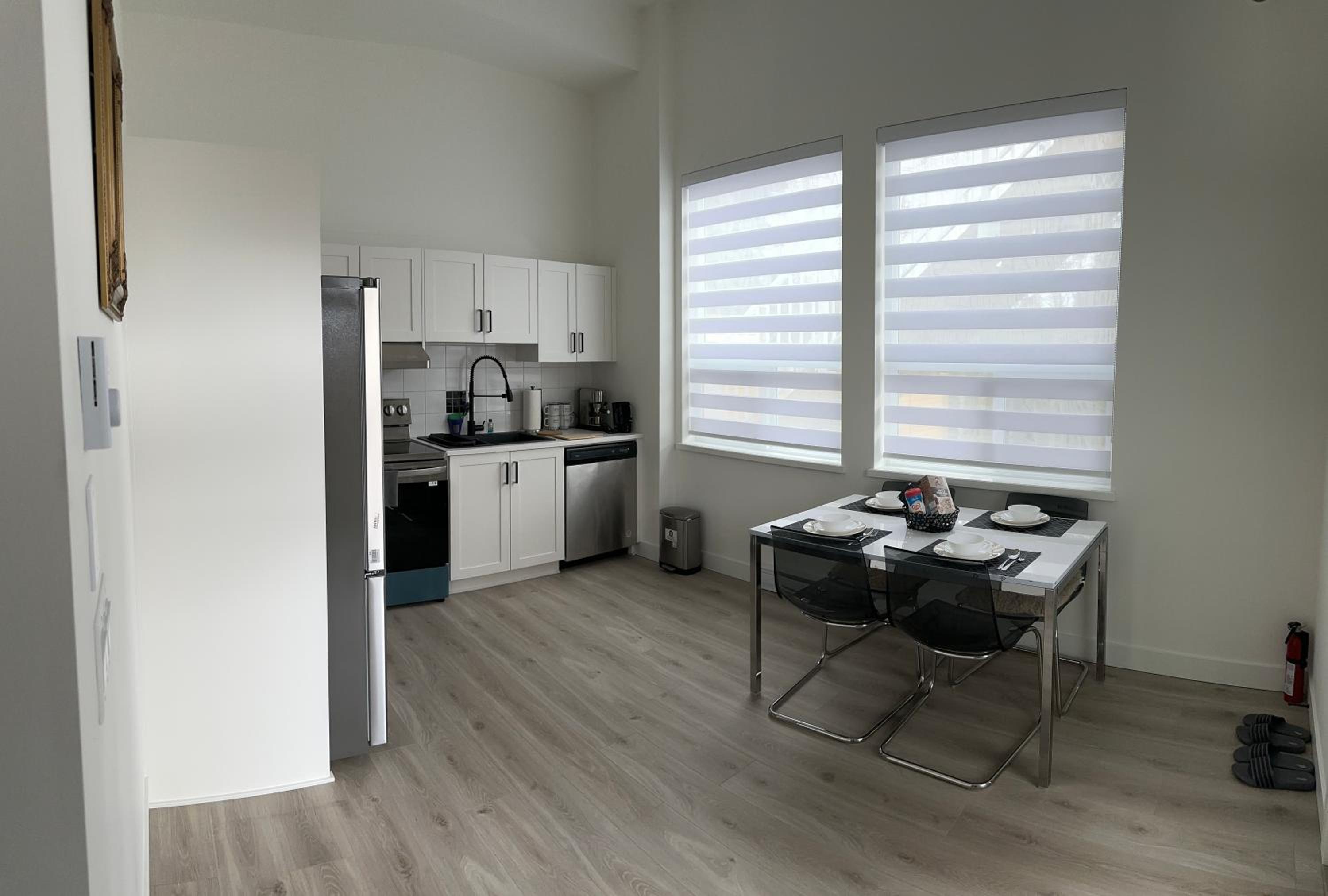 Maple Ridge vacation suite1100sf