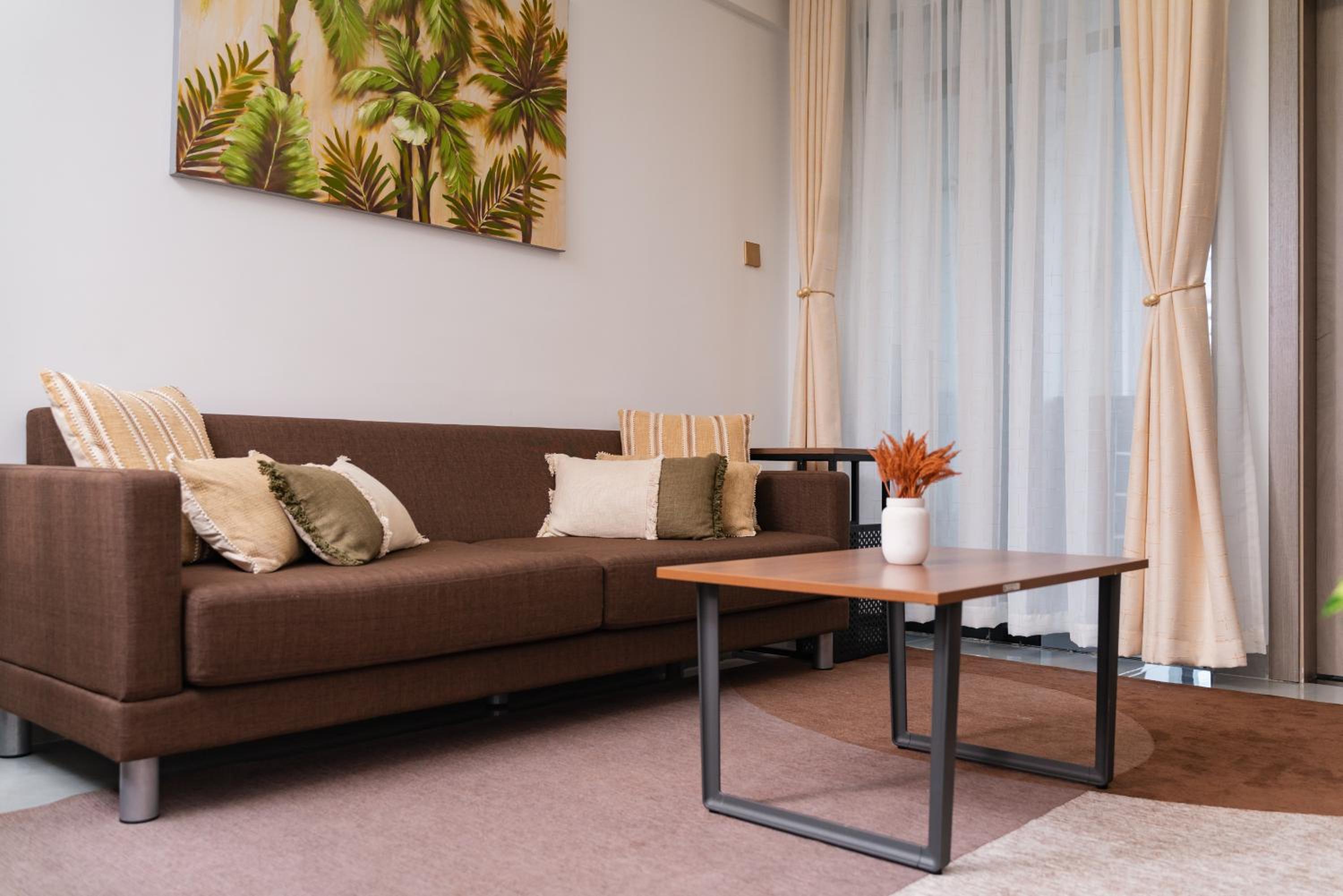 Wander Loft - Lavington view 4