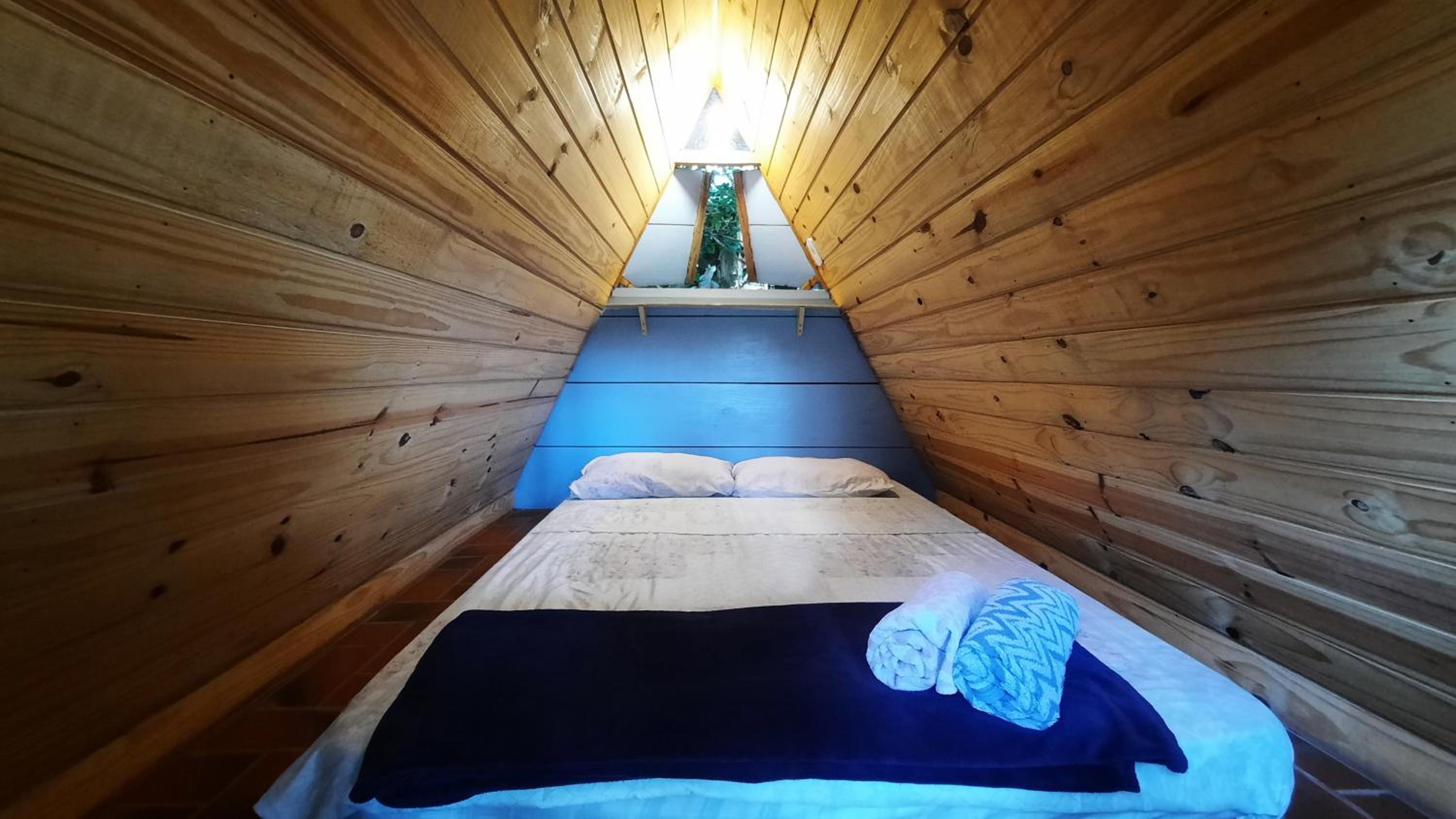 NOMADAS chalés, mini casinhas, bangalôs , área de camping e cozinha compartilhada