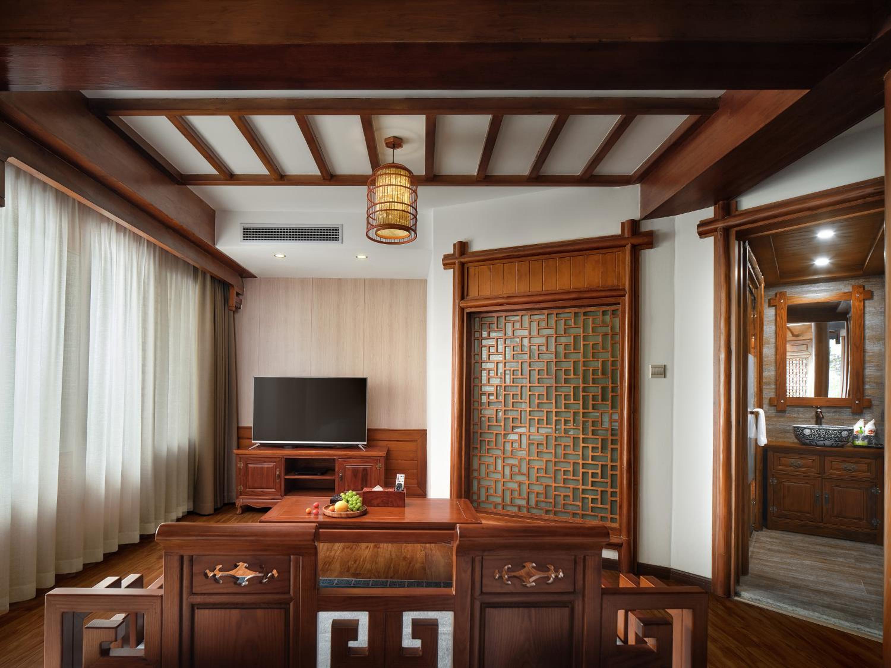 Lee's Boutique Resort & Including free breakfast and free pick-up service