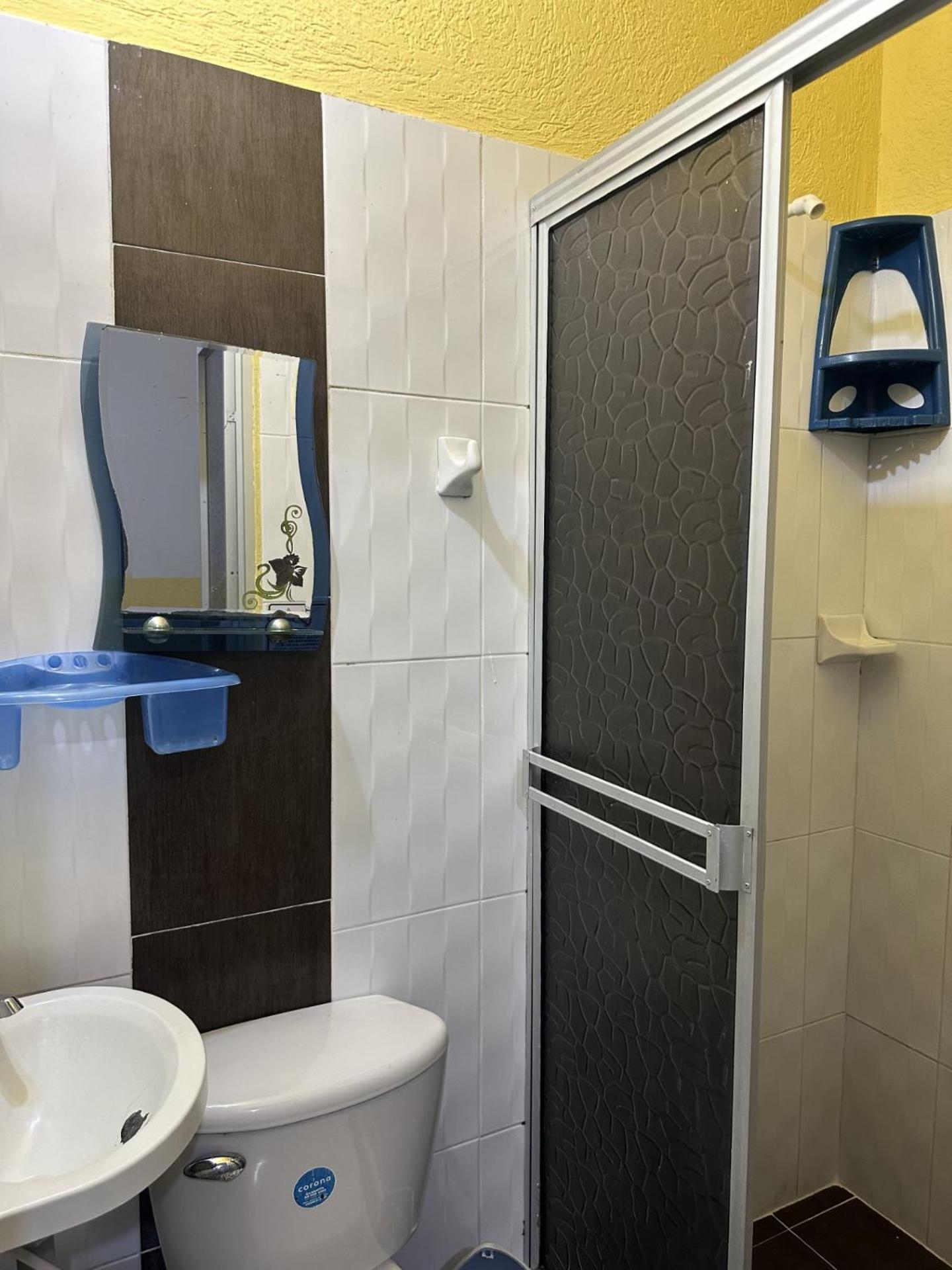 LAS CAMELIAS APARTAHOTEL - La Virginia Risaralda