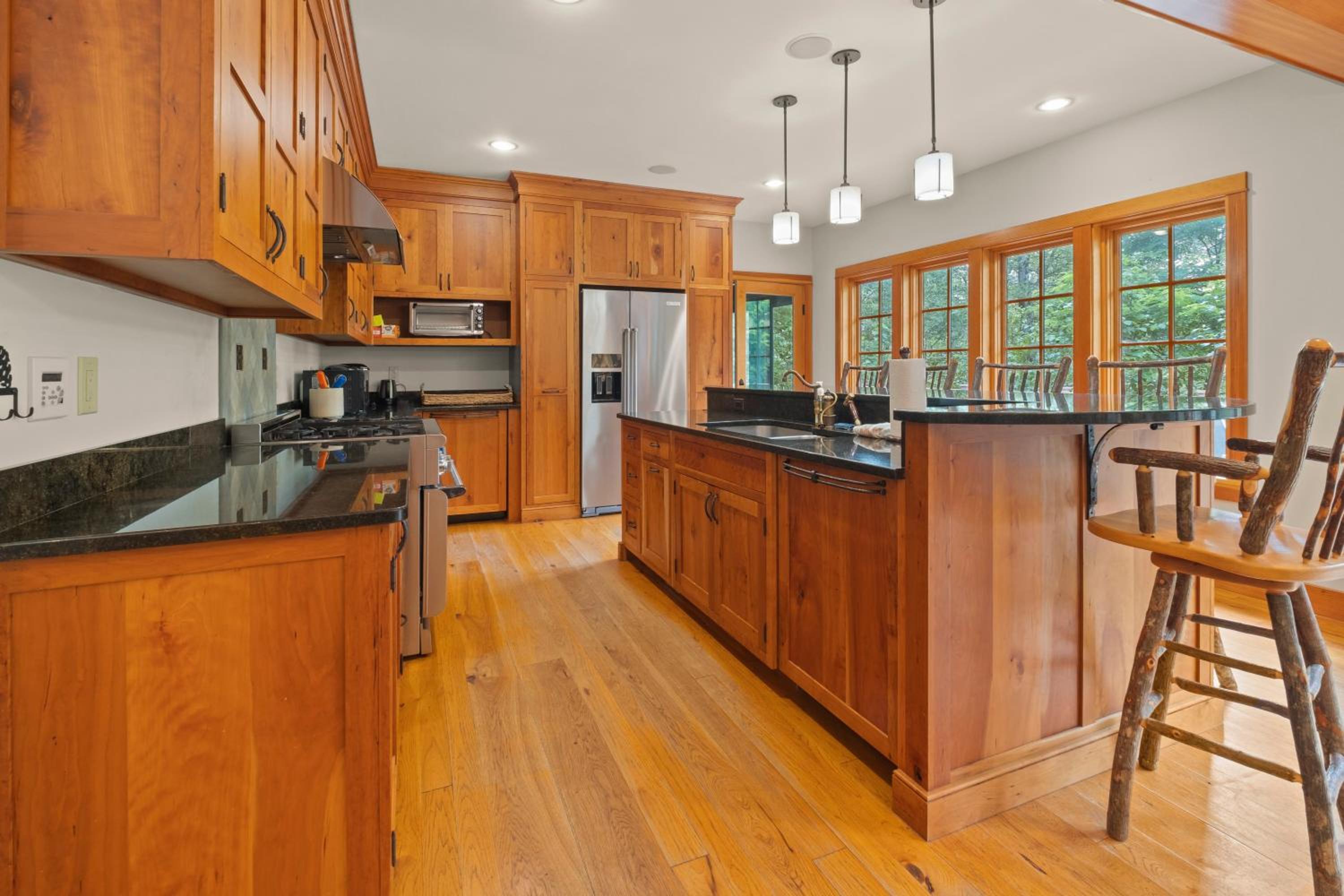 Loon Mountain Lodge Pool Table, Sonos, Sleeps 20 view 5