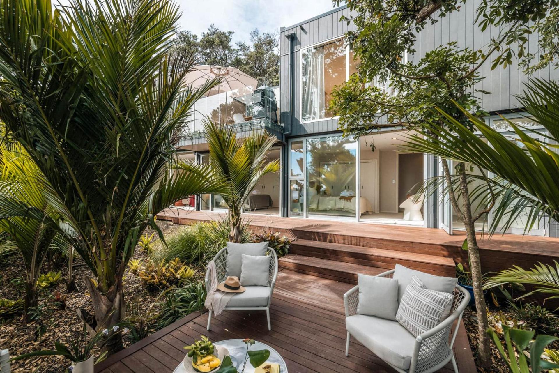Glasshouse - Coast & Country view 5