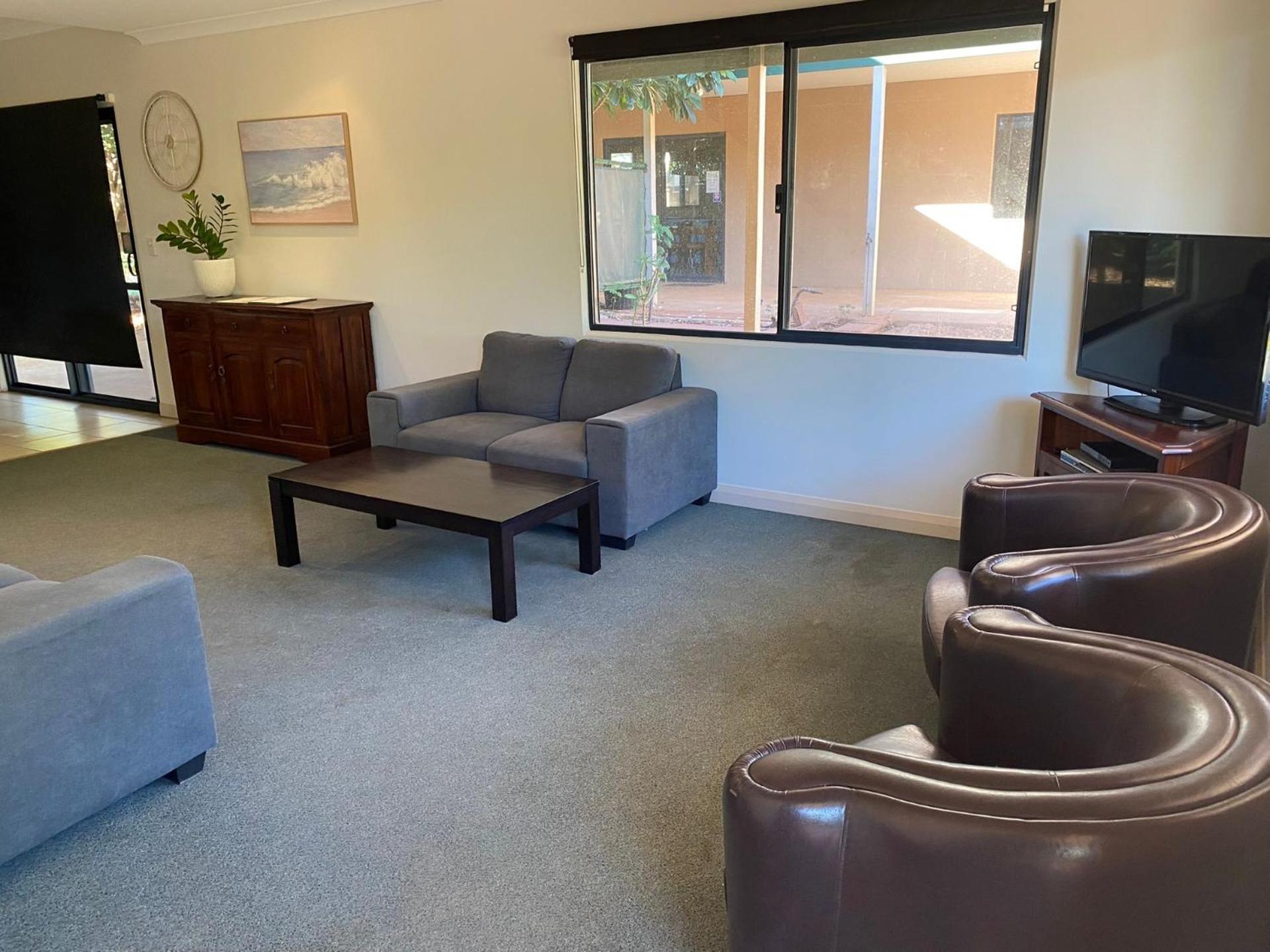 Ningaloo Breeze Villa 3
