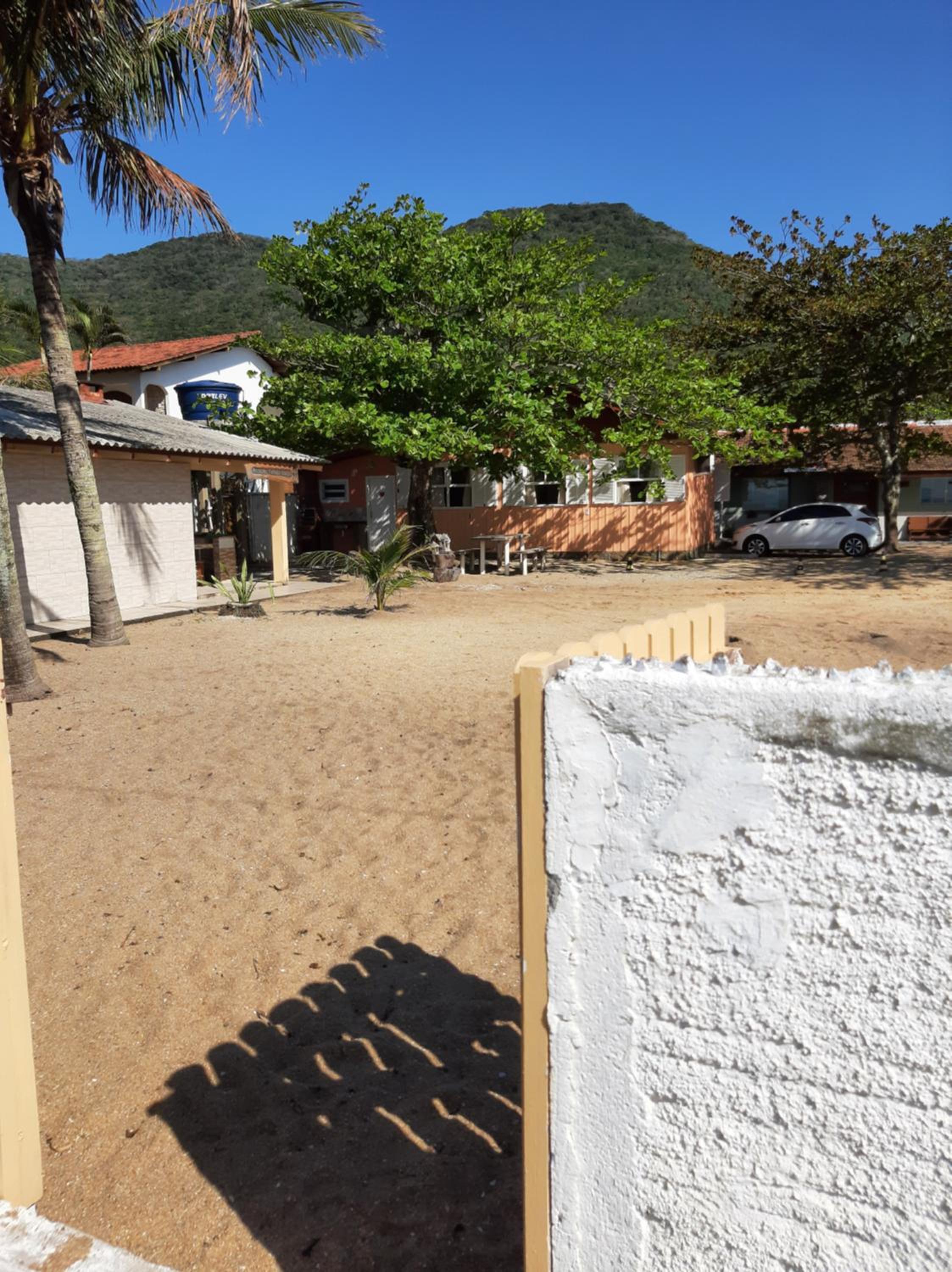 Casa na praia em frente ao mar