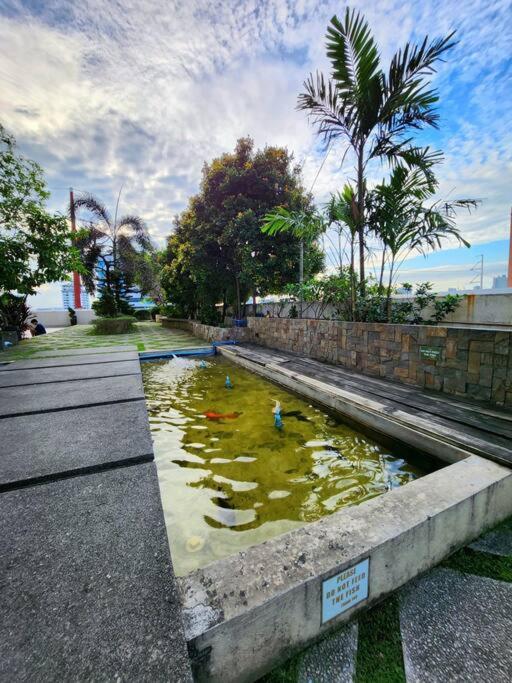 Laureano di Trevi Makati Apartment with Balcony view 2