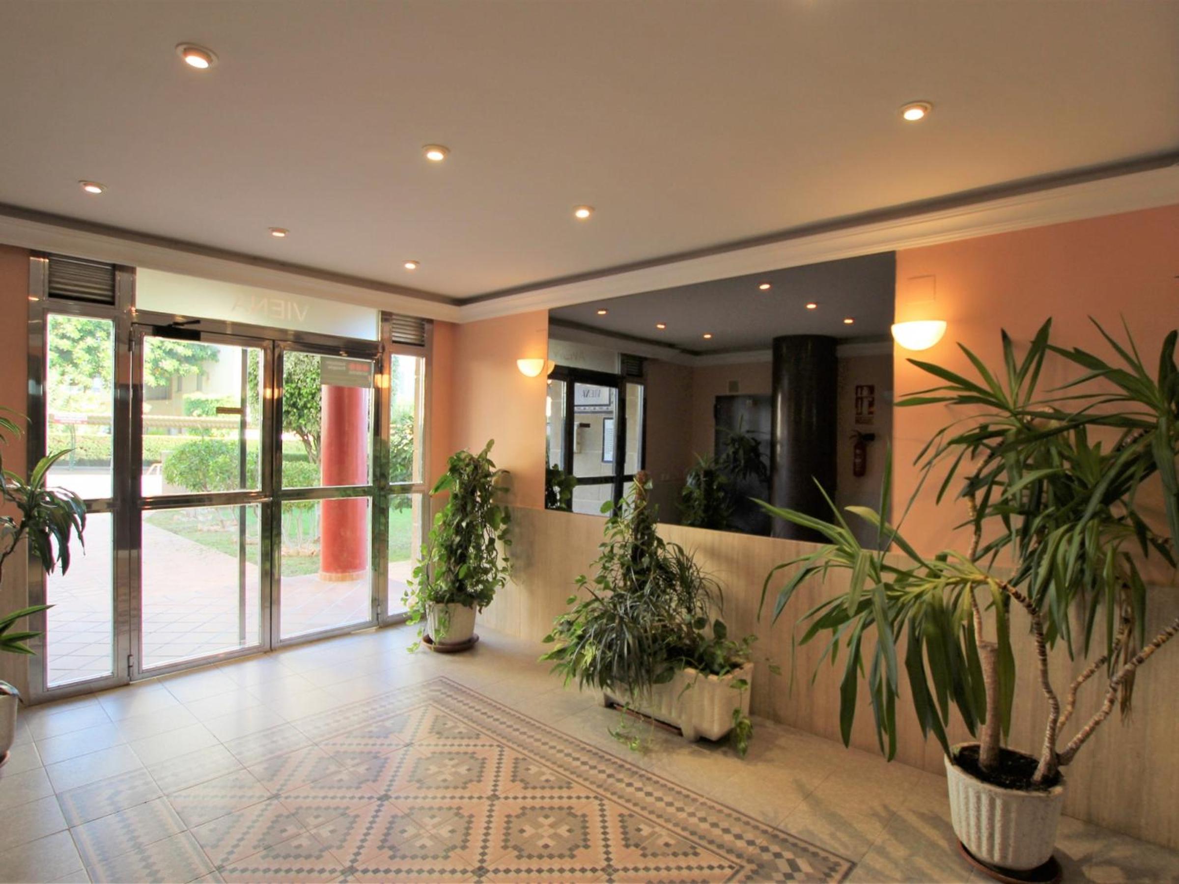 Apartamento a 200m de la playa con aire acondicionado en Campoamor - ES-220-20 view 4