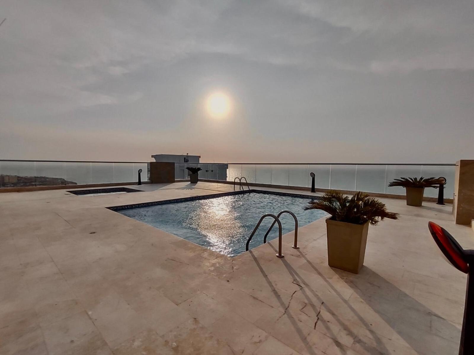 Apartamento vista al mar y cerca centro histórico