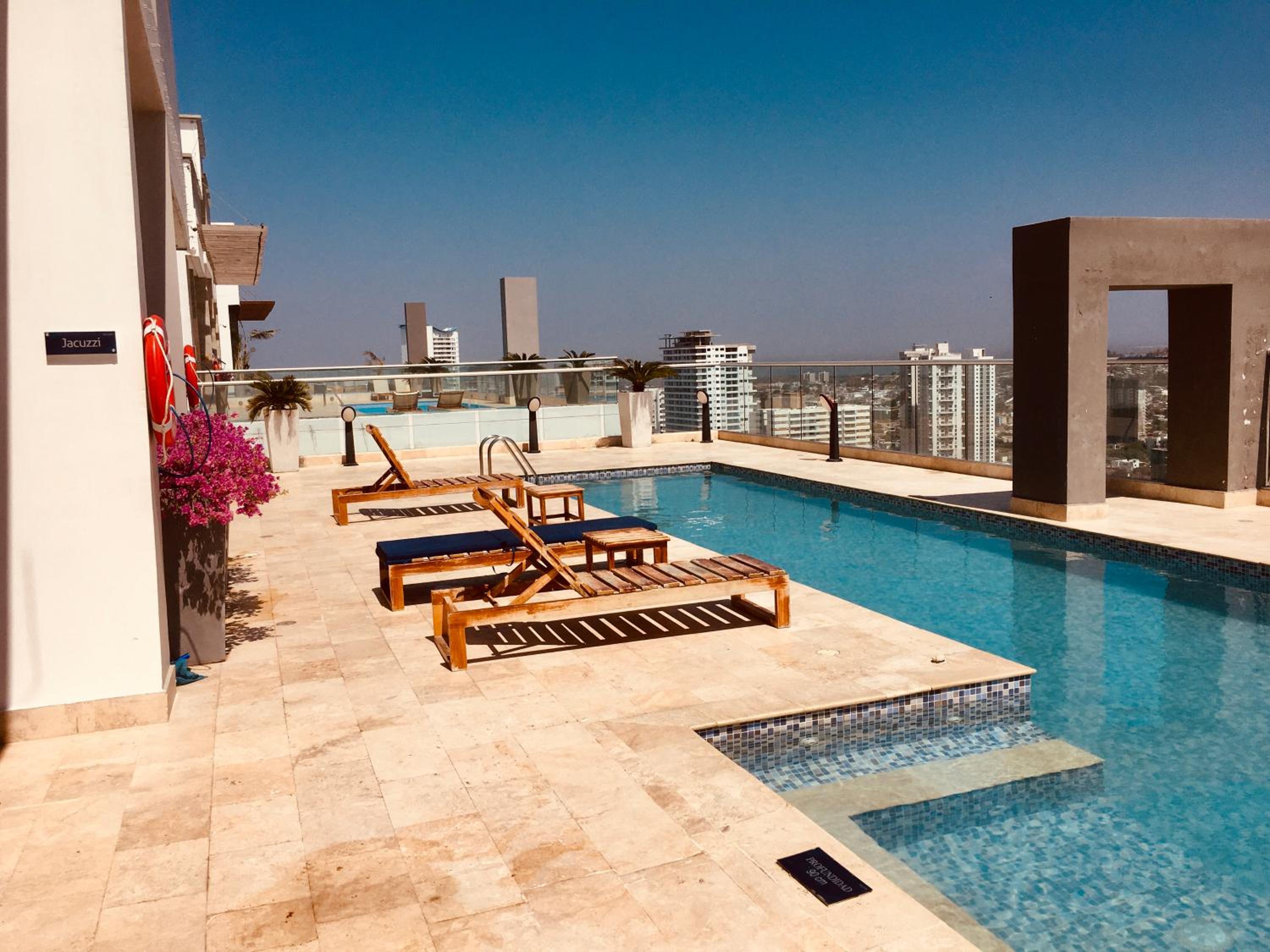 Apartamento vista al mar y cerca centro histórico