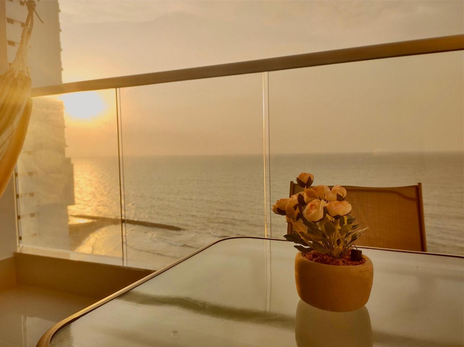 Apartamento vista al mar y cerca centro histórico
