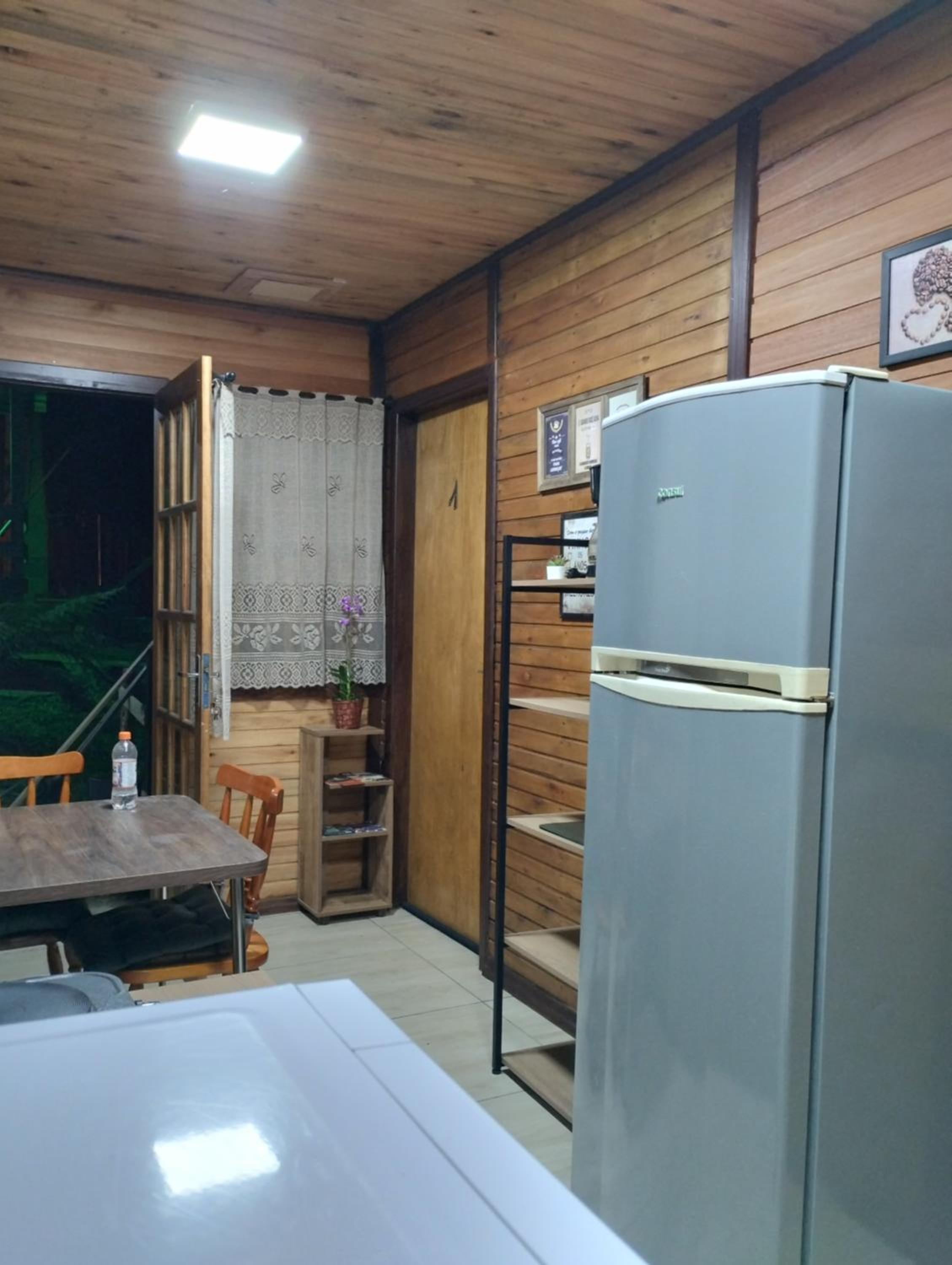 Cabana flor dos manacás