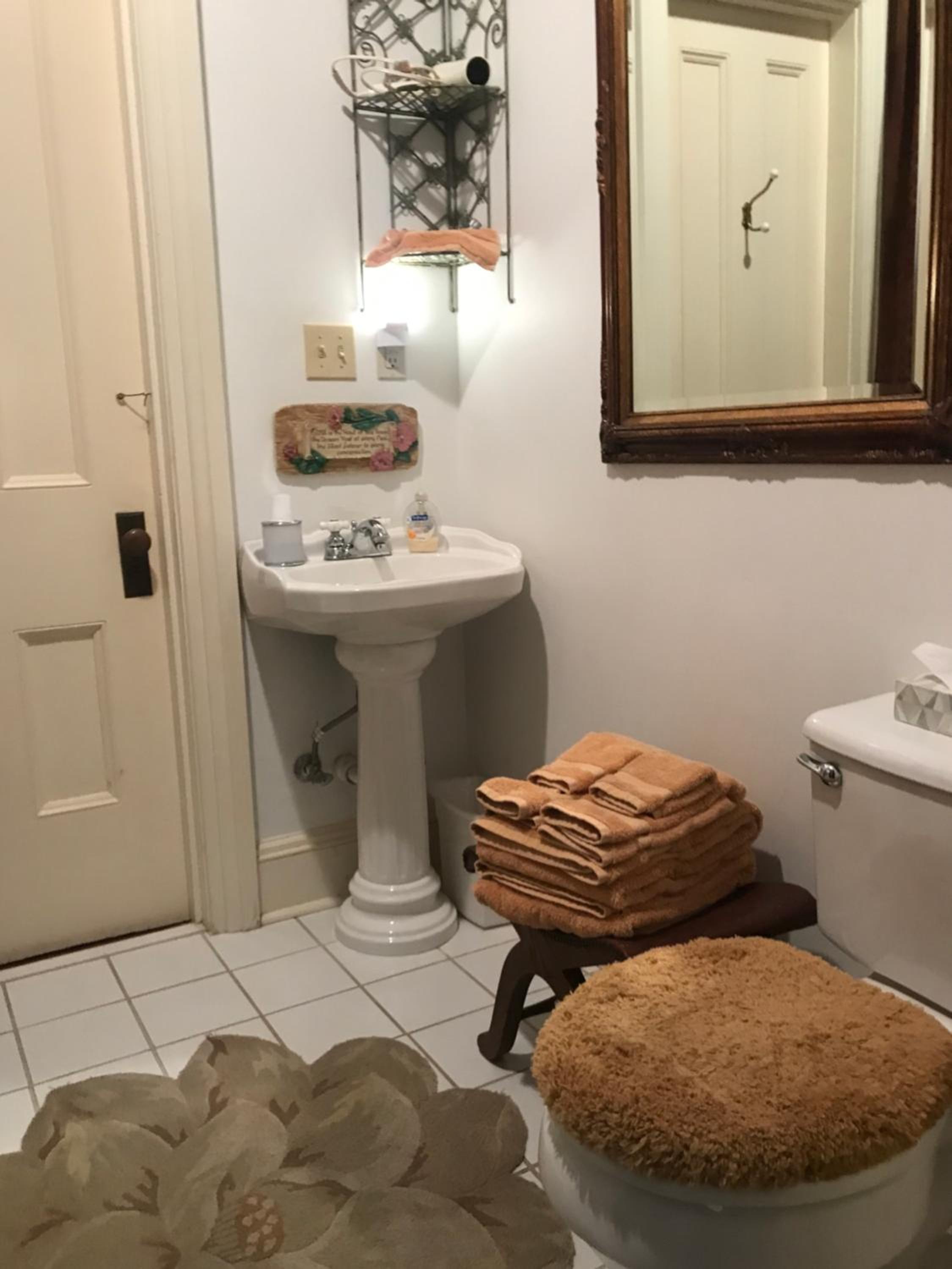 Shadowlawn Bed and Breakfast