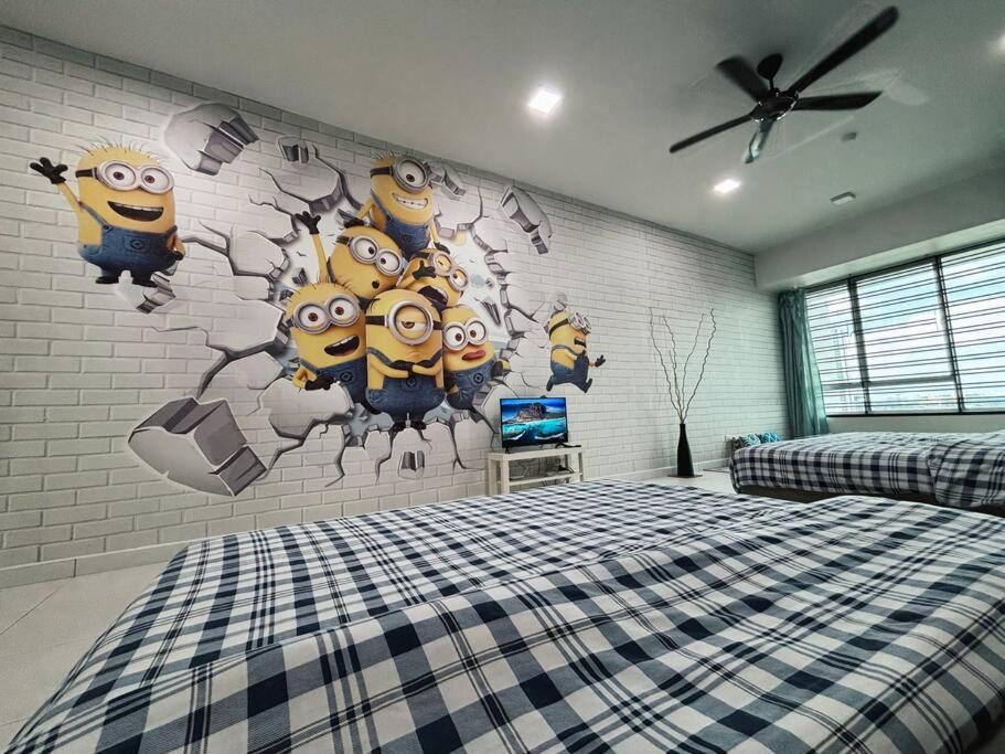 Mount Austin #Akademik Suite Banana Minion Studio 3-4Pax #MSPro